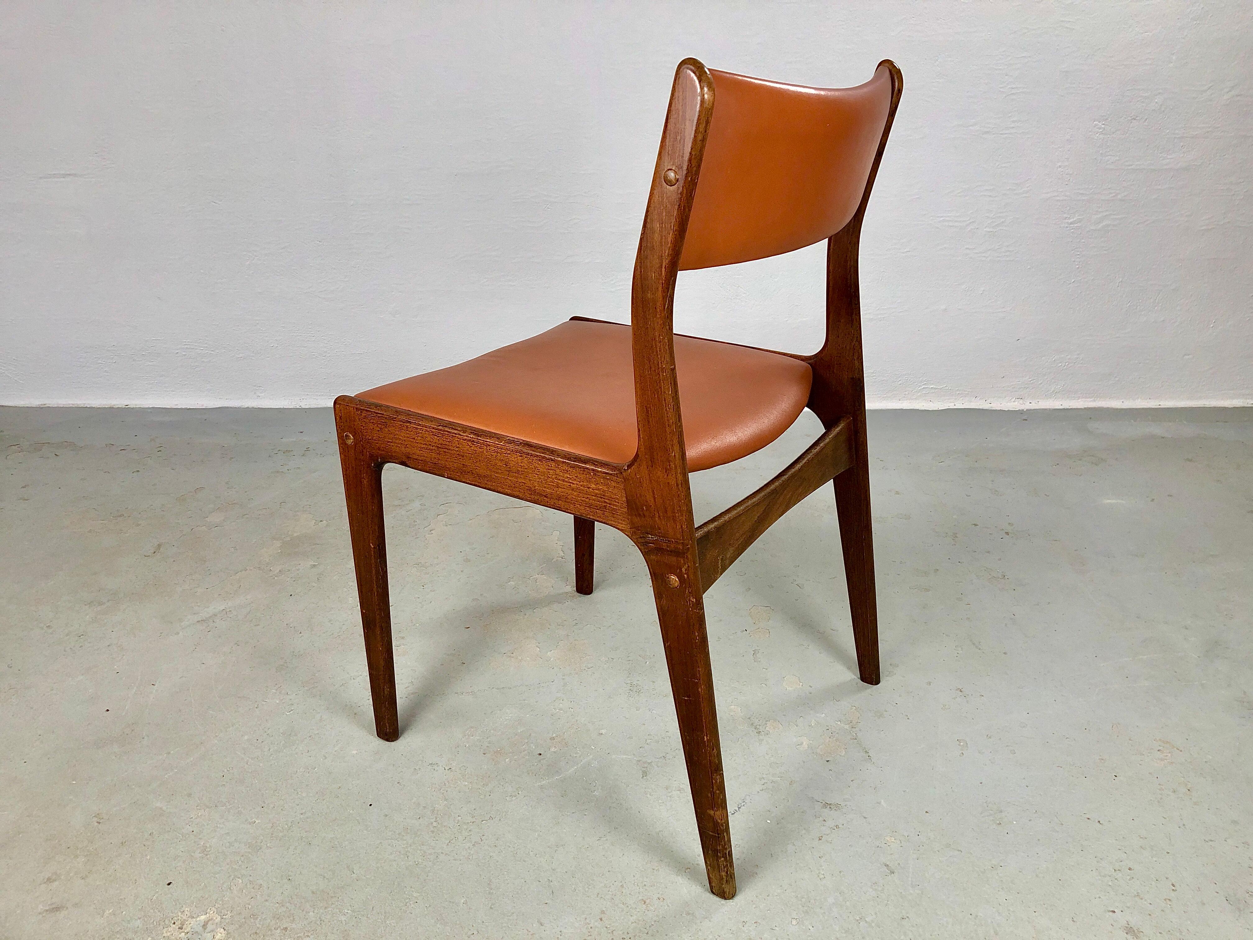 Mid-20th Century Restored Johannes Andersen Rosewood Dining Chairs Custom Reupholstey Included For Sale