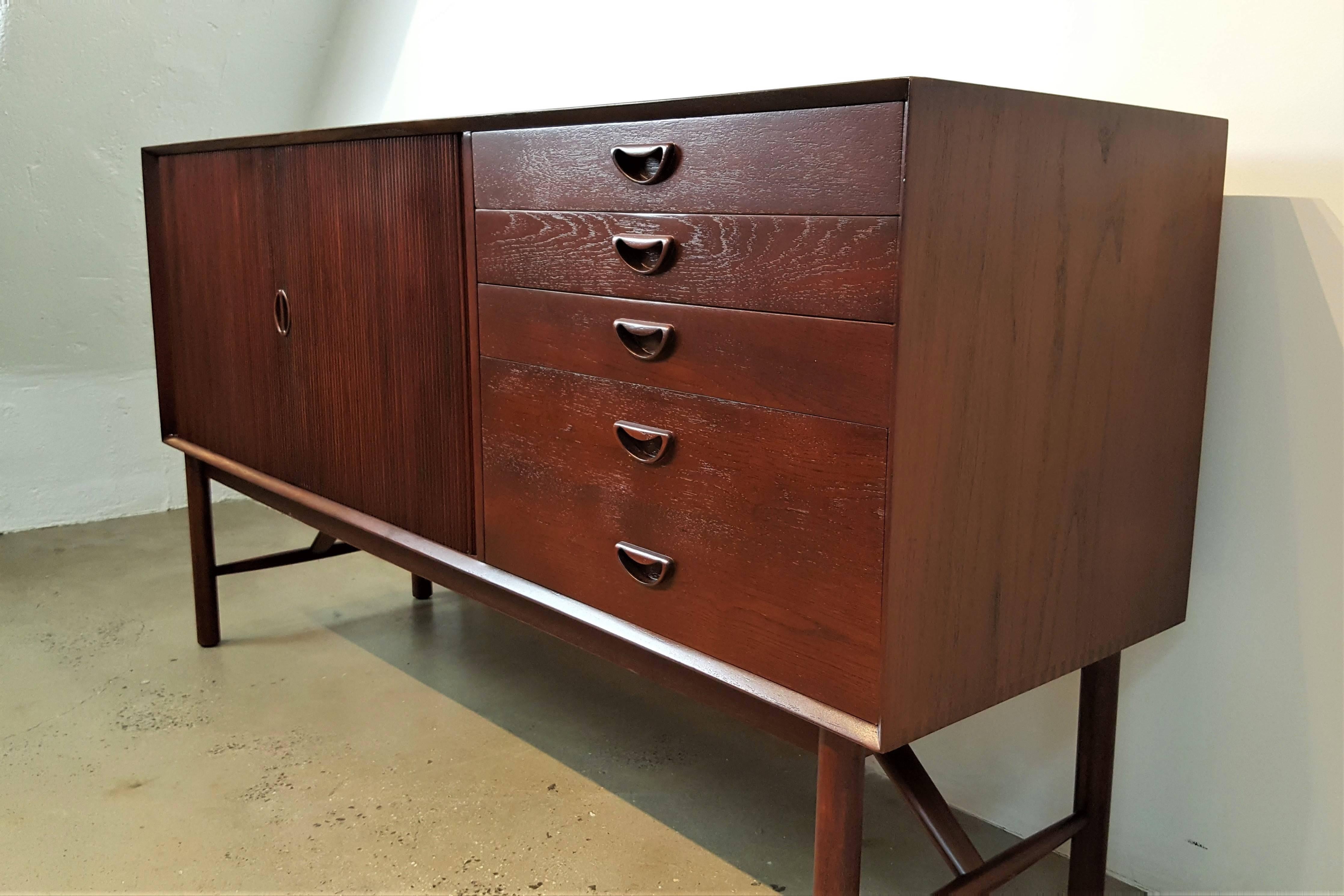 Fully Restored Danish Mid-Century Modern Teak Buffet or Credenza by Peter Hvidt In Excellent Condition In New York, NY