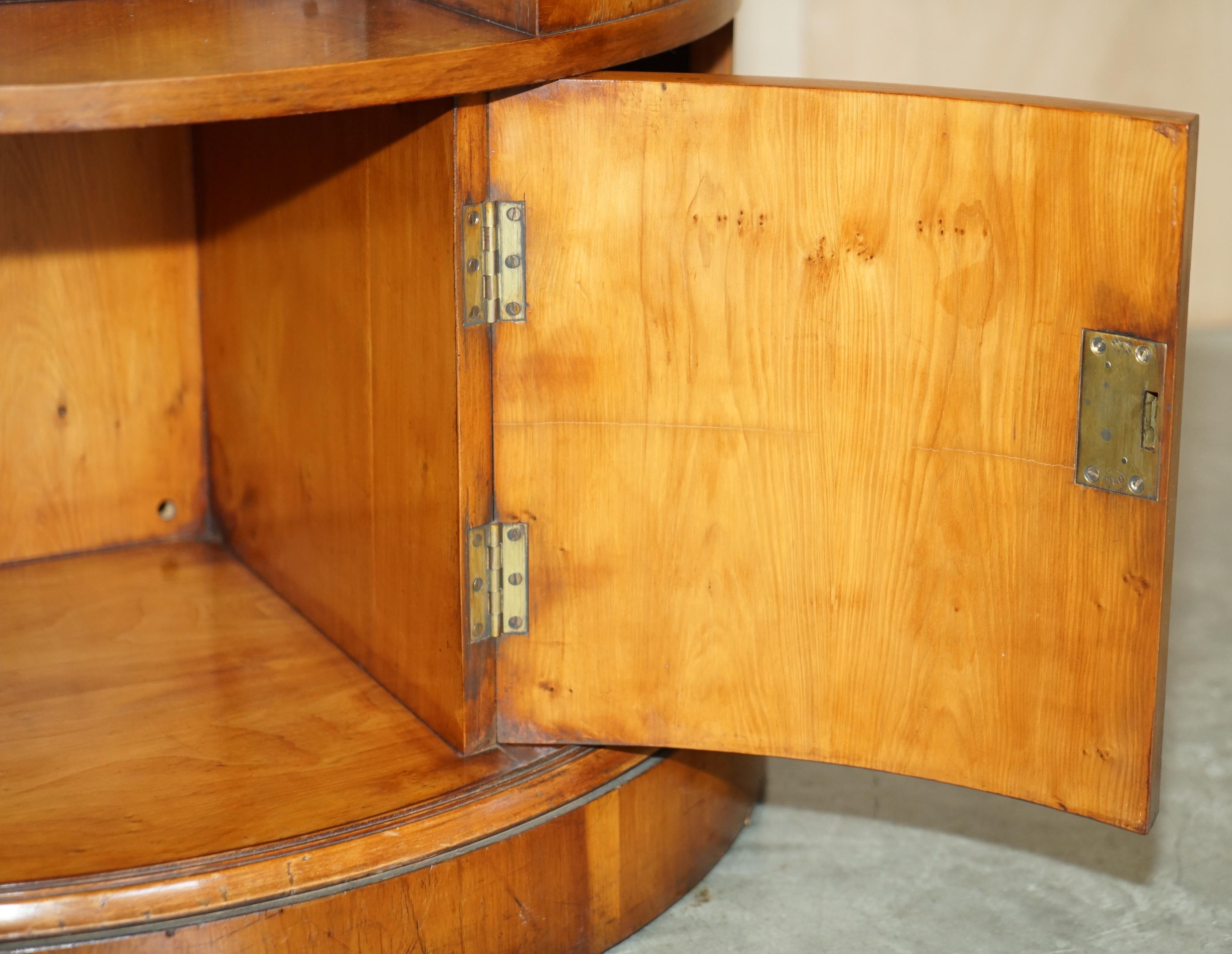 Fully Restored Extra Large Burr Walnut Book Table with Twin Cupboards with Key For Sale 10