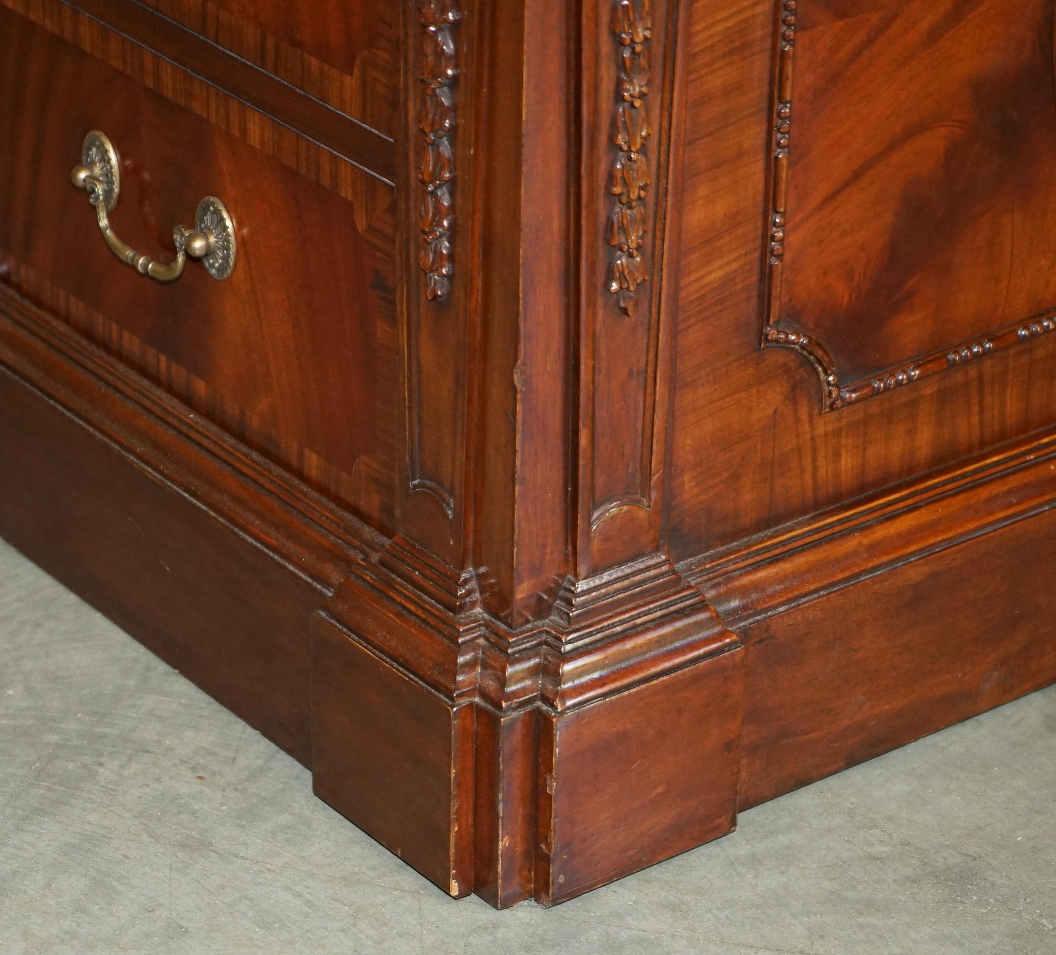 FULLY RESTORED EXTRA LARGE DOUBLE SiDED REGENCY TWIN PEDESTAL PARTNER DESK For Sale 2