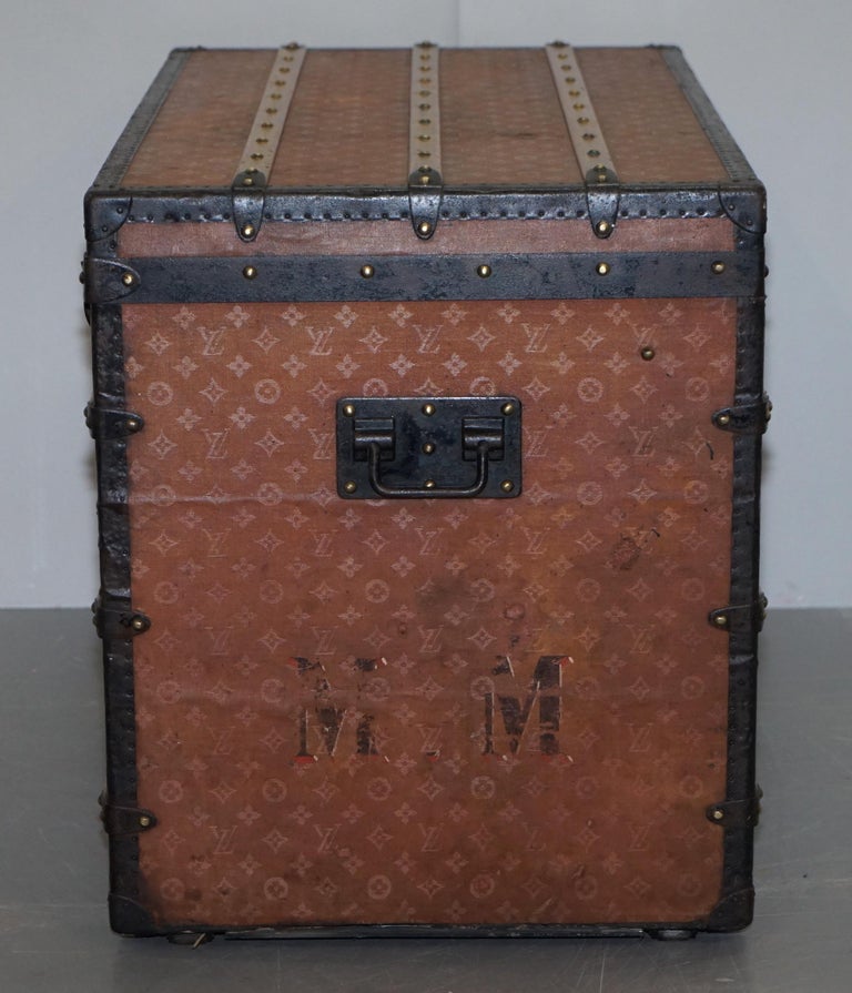 Fully Restored Extra Large Louis Vuitton Paris 1900 Malle Haute Steamer Trunk For Sale 7