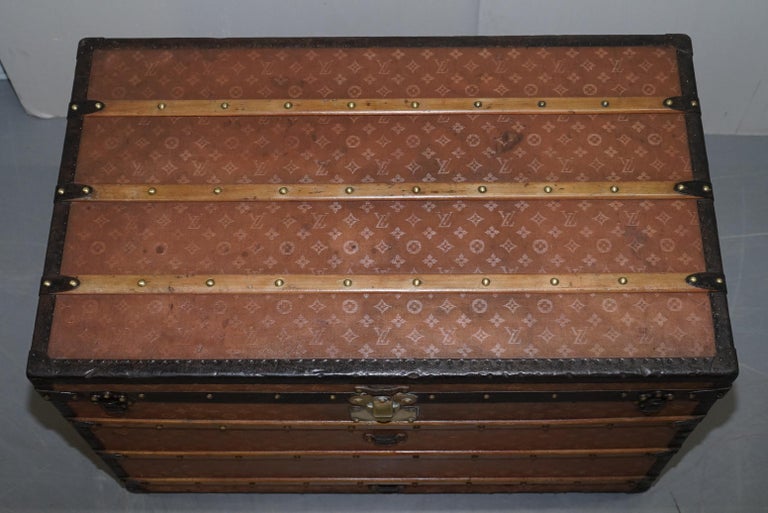 French Fully Restored Extra Large Louis Vuitton Paris 1900 Malle Haute Steamer Trunk For Sale