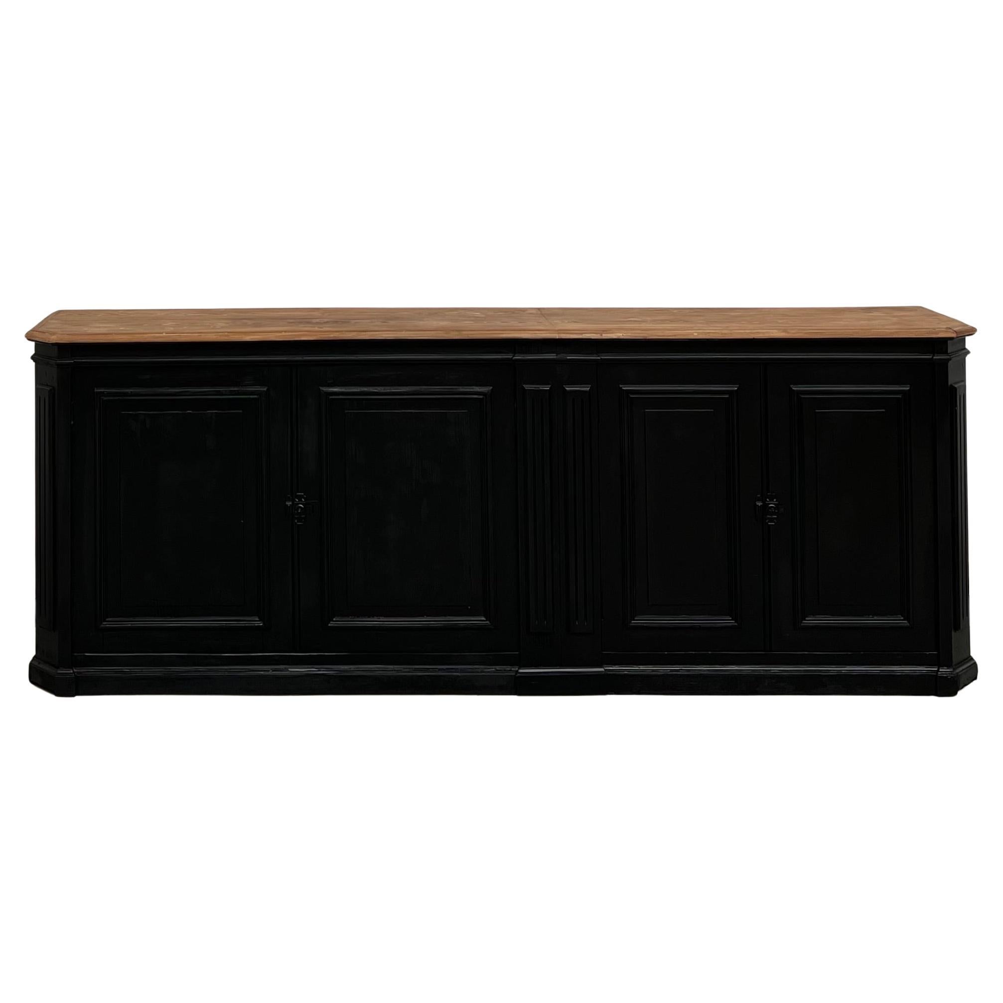 Vollständig restauriertes französisches Sideboard aus den 1900er Jahren im Angebot