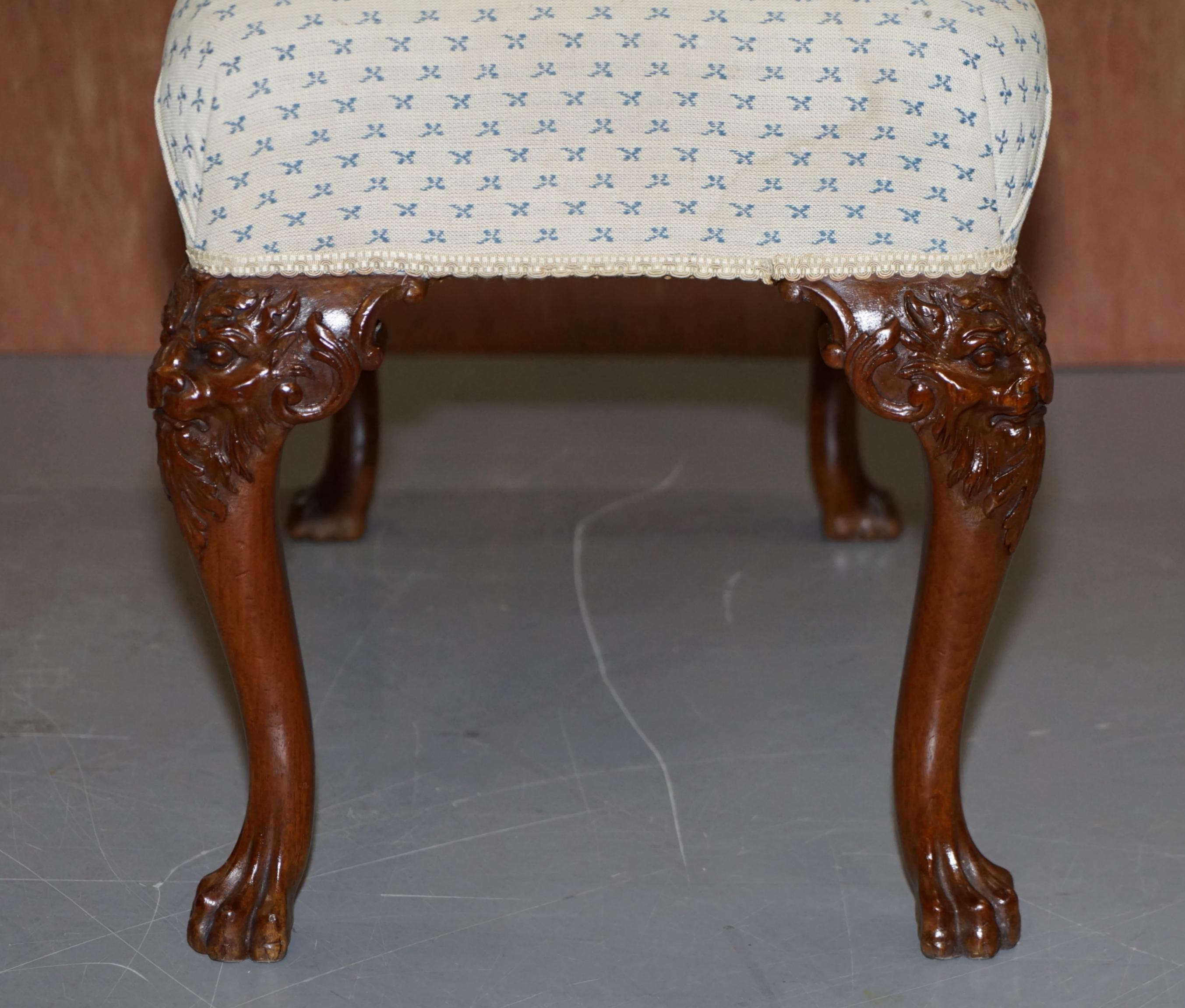 Fully Restored George III Style Hand Carved Bench Stool with Lion Hairy Paw Feet For Sale 3