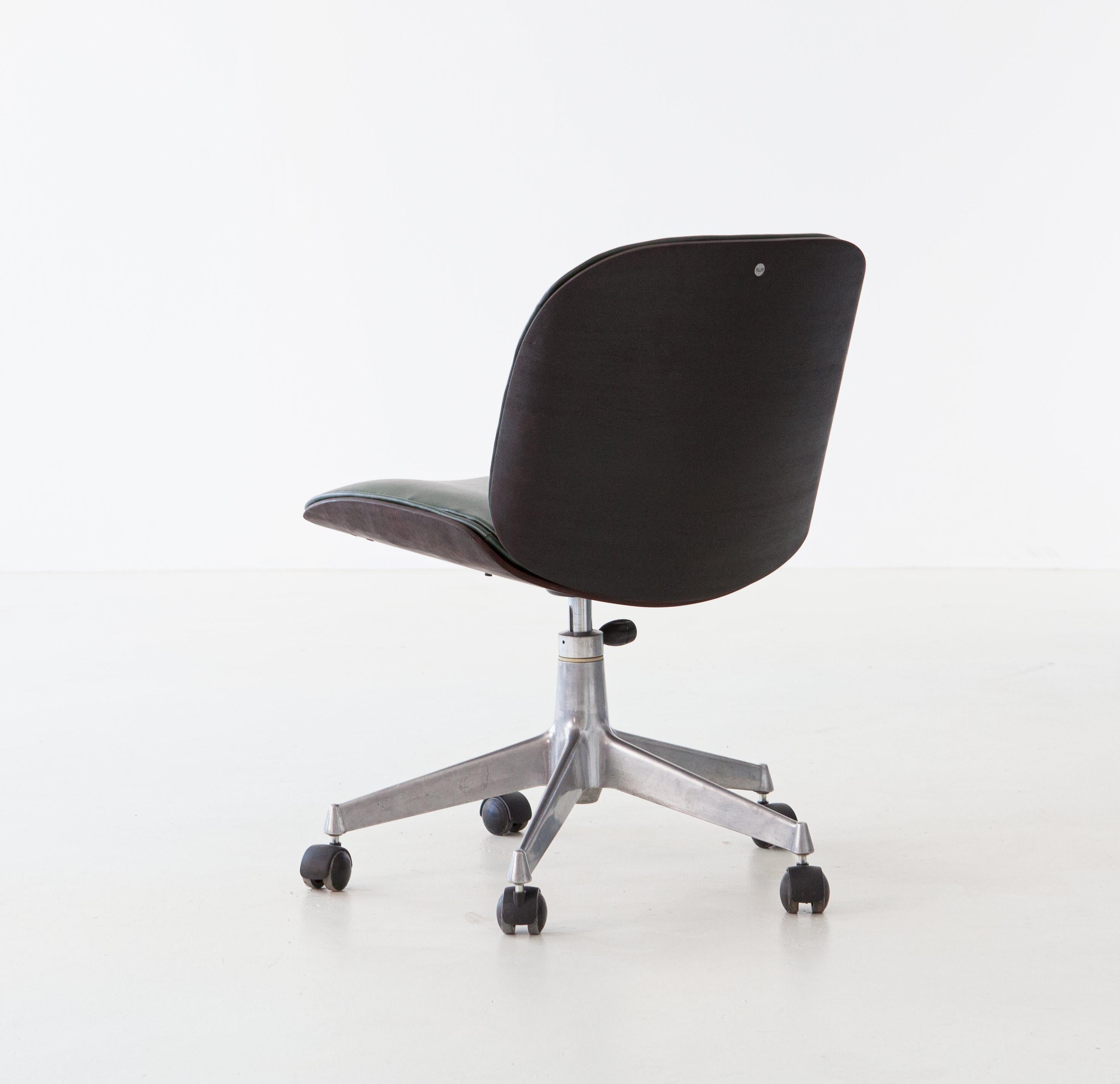 Mid-Century Modern Fully Restored Green Skai Swivel Desk Chair by Ico Parisi for MIM Roma, 1950s
