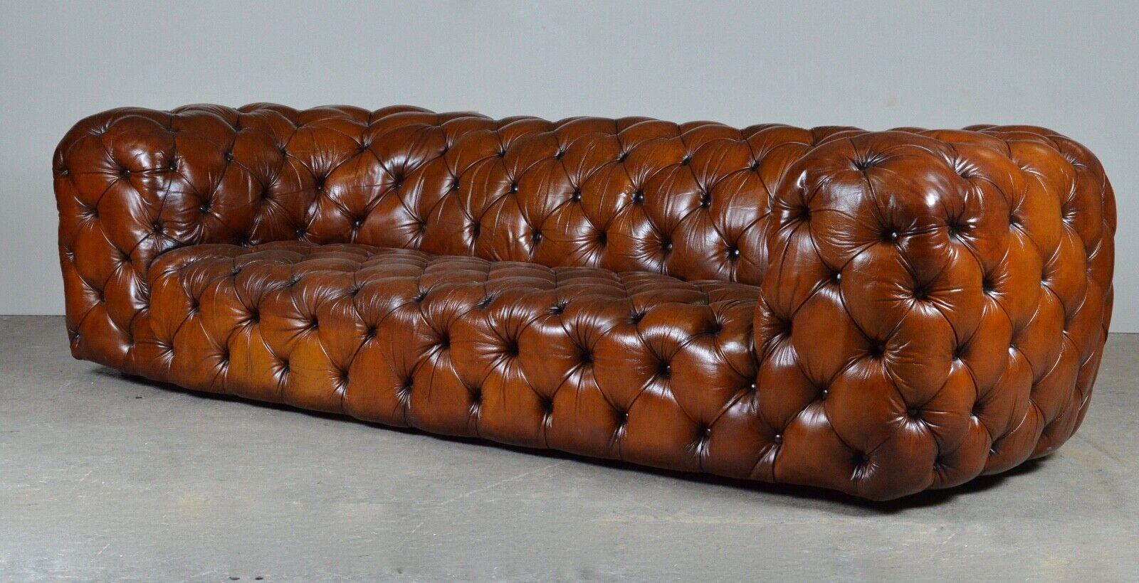We are delighted to offer for sale this lovely Timothy Oulton Tribeca tufted 3 Seat sofa.
Absolutely stunning, fully restored, hand-dyed whiskey brown leather.
The sofa has been fully restored including having the old colour stripped out, then
