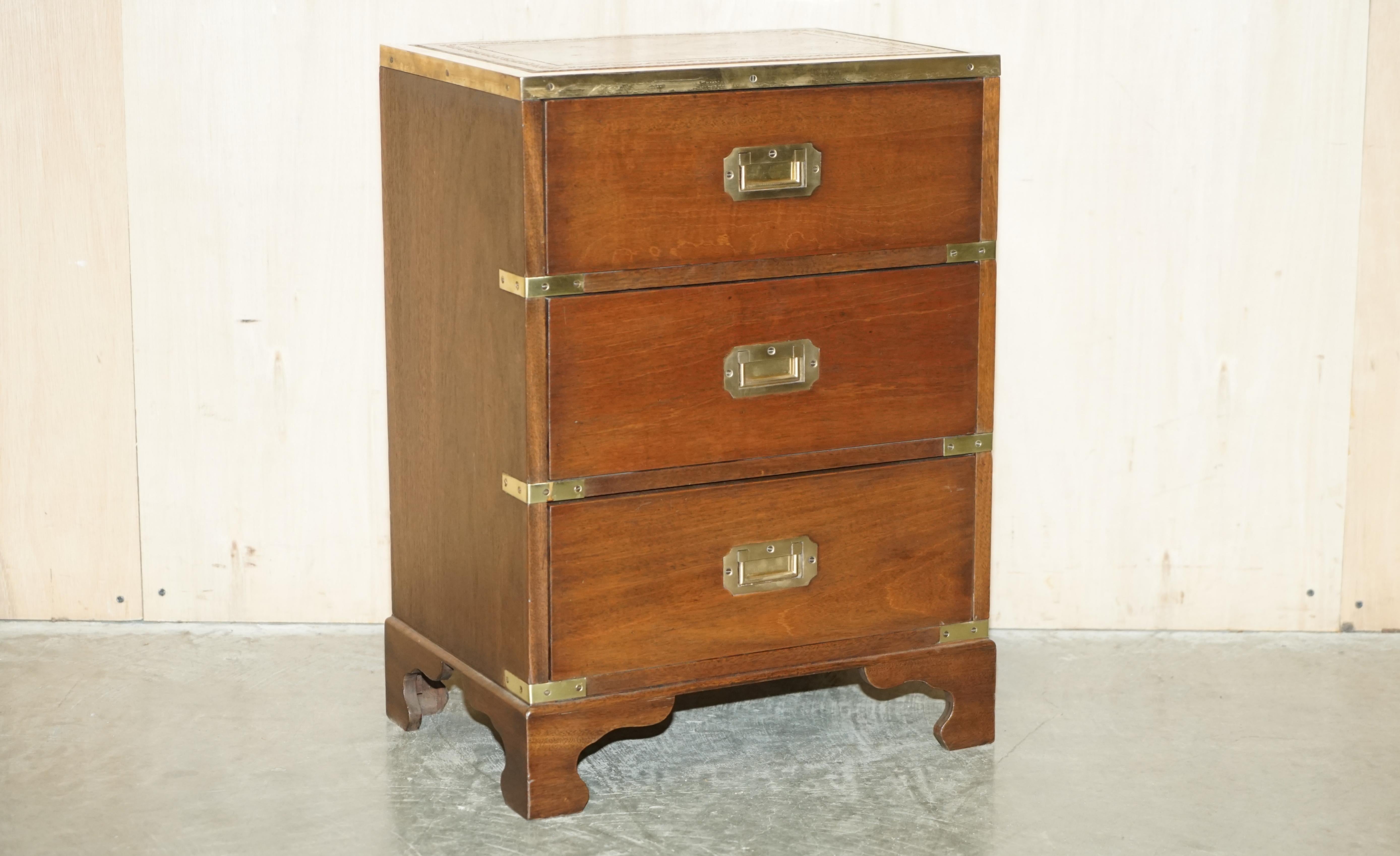 We are delighted to offer for sale this sublime, fully restored, vintage Harrods Kennedy Military Campaign side table with drawers and Brown leather top 

A truly stunning and well made piece by Kennedy Furniture and retailed through Harrods