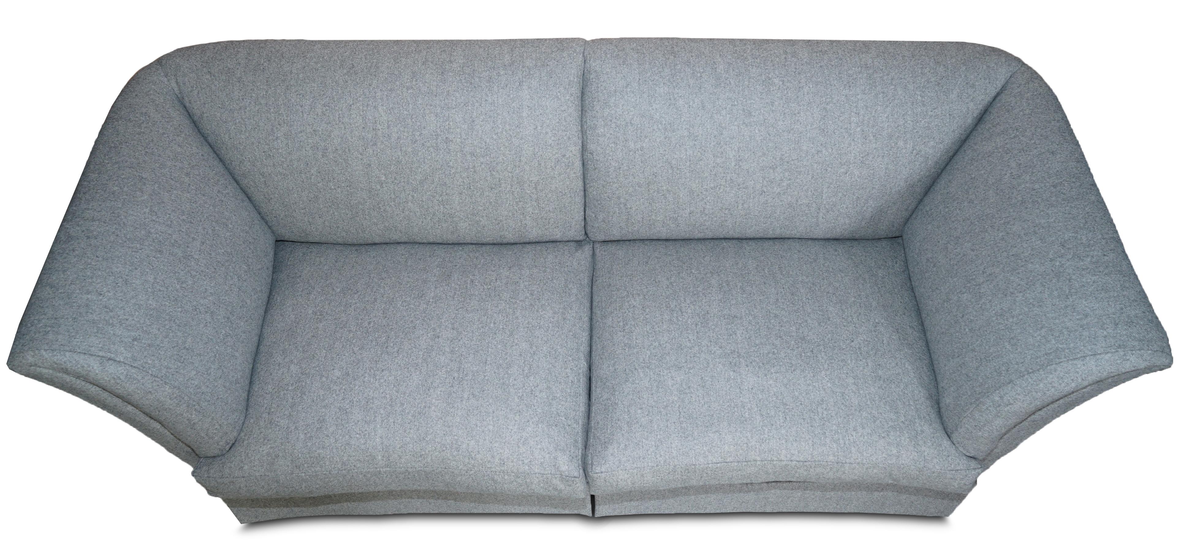 Howard & Son's Baring Sofa entièrement restauré, à chevrons gris 100 % laine en vente 1