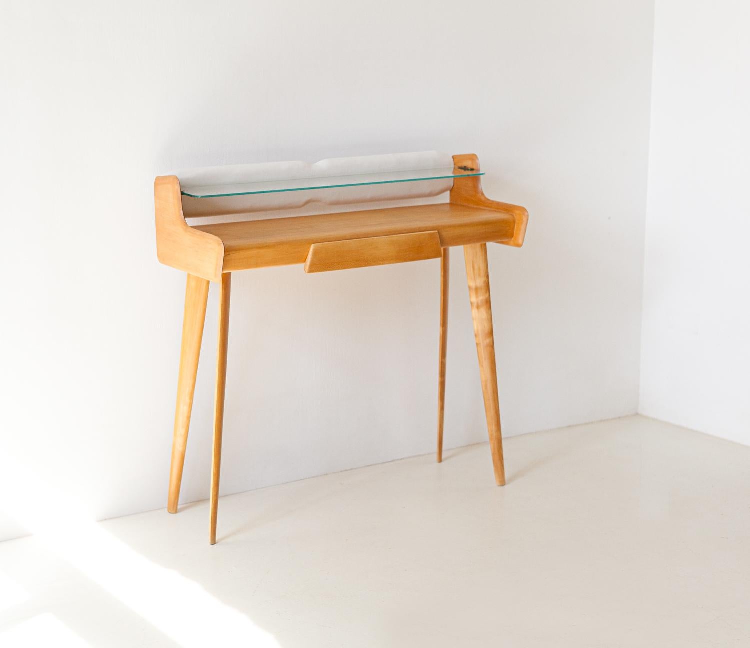 Fully Restored Italian Beechwood White Leather Brass and Glass Console Table 4