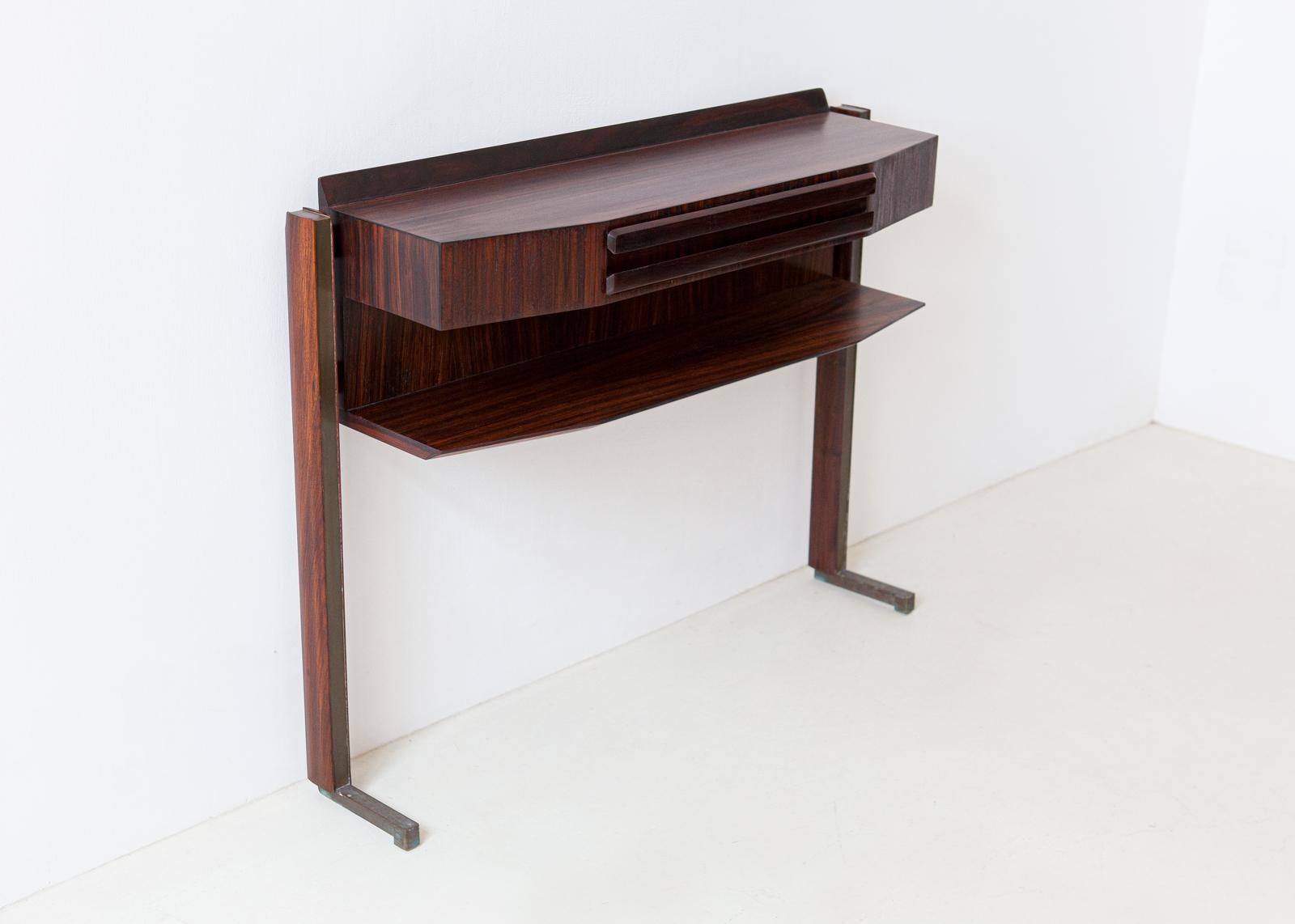 Fully Restored Italian Mid-Century Modern Rosewood and Brass Console Table 1
