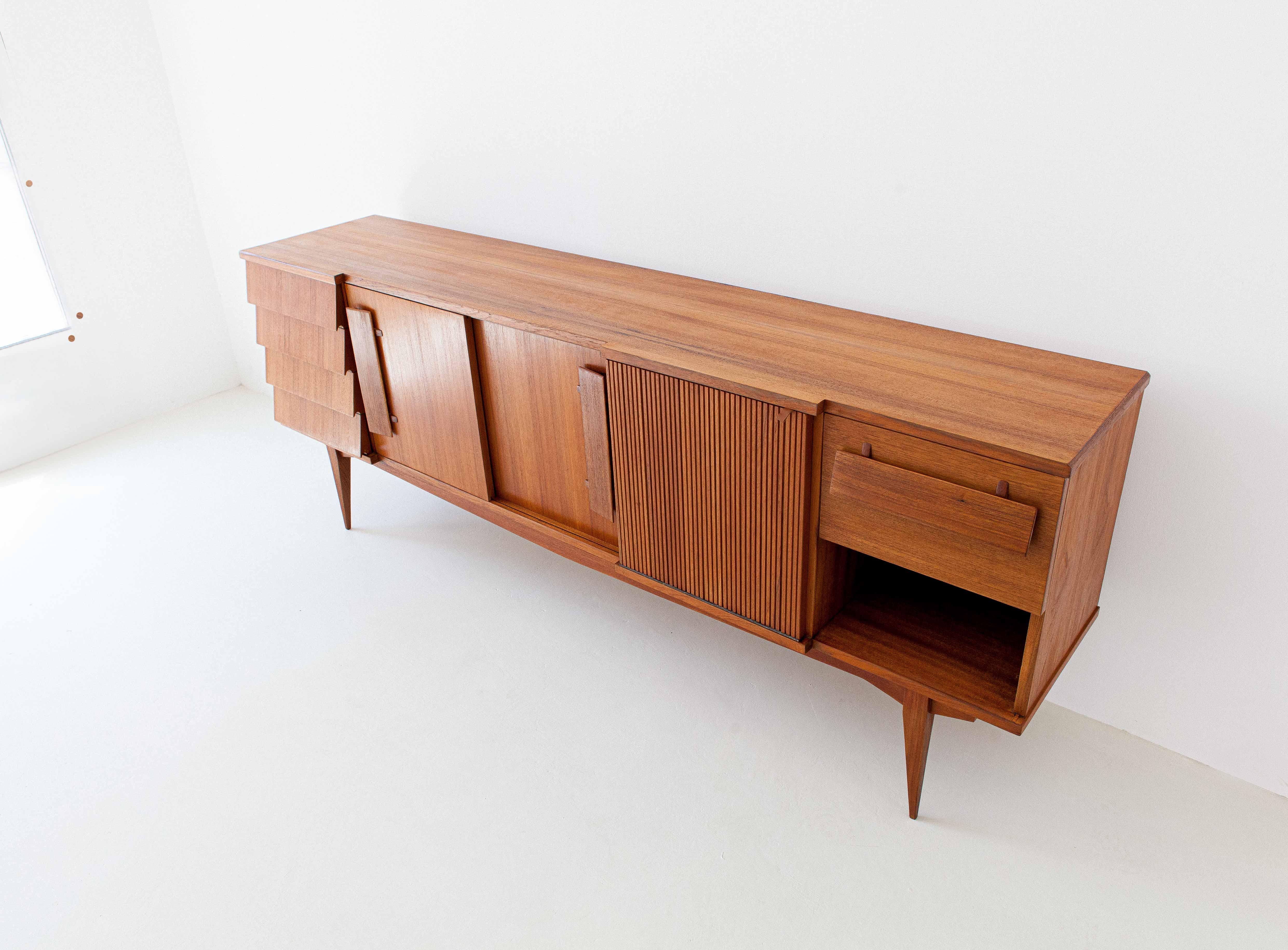 Mid-20th Century Fully Restored Italian Teak Sideboard with Chest of Drawers, 1950s