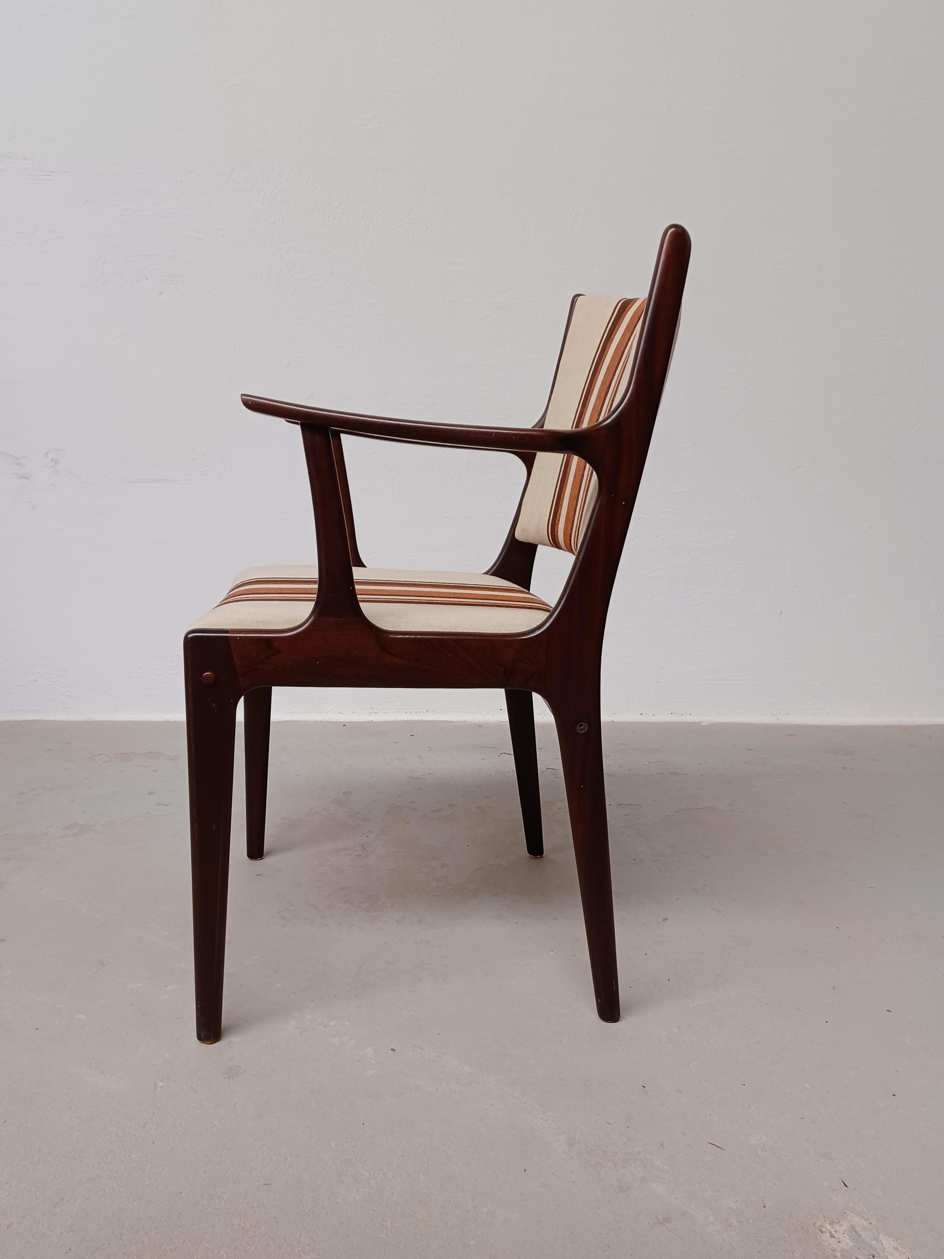 Mid-20th Century 1960s Fully Restored Customizable Johannes Andersen Mahogany Armchairs For Sale