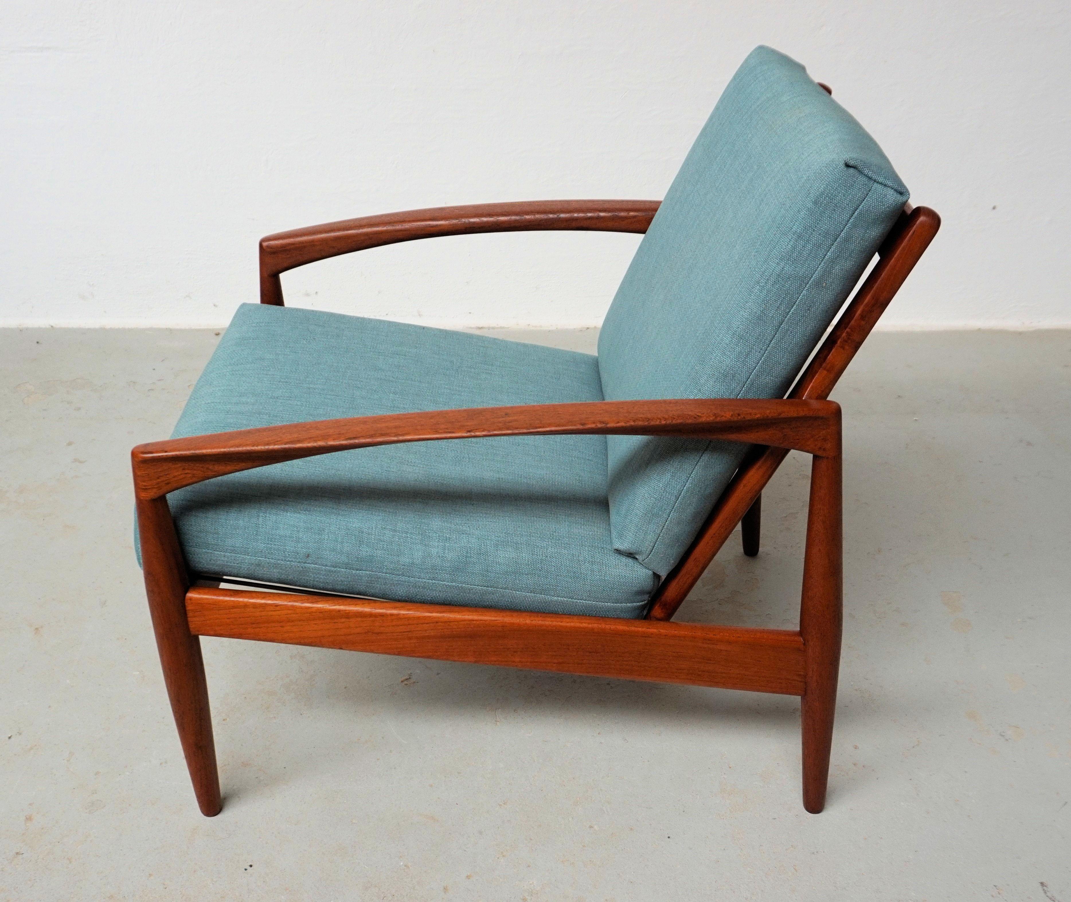 Sedia da salotto Kai Kristiansen in teak con coltelli di carta completamente restaurata e personalizzabile In condizioni ottime in vendita a Knebel, DK