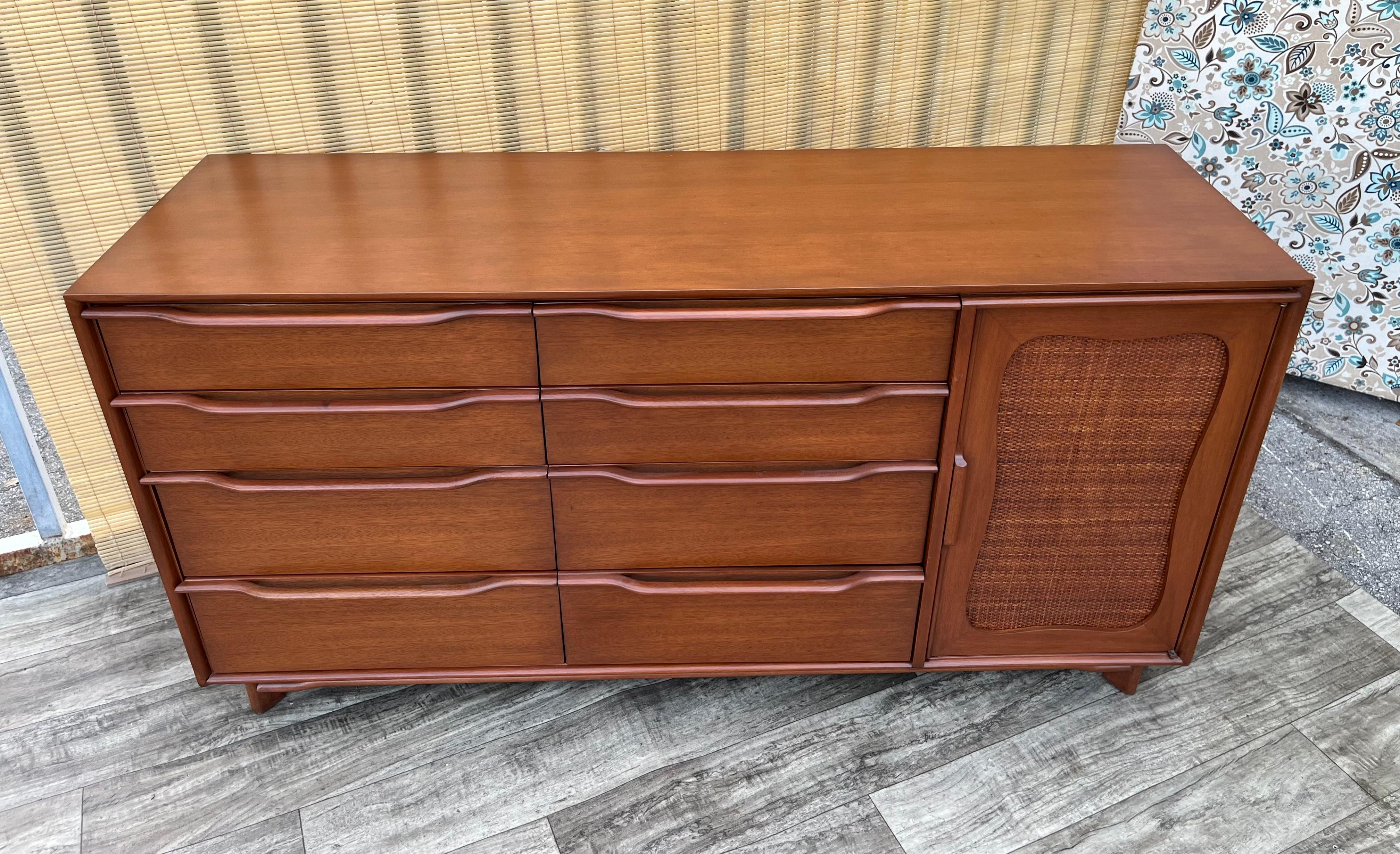 Fully Refinished Mid Century Modern Dresser by Hickory Manufacturing Company. For Sale 10