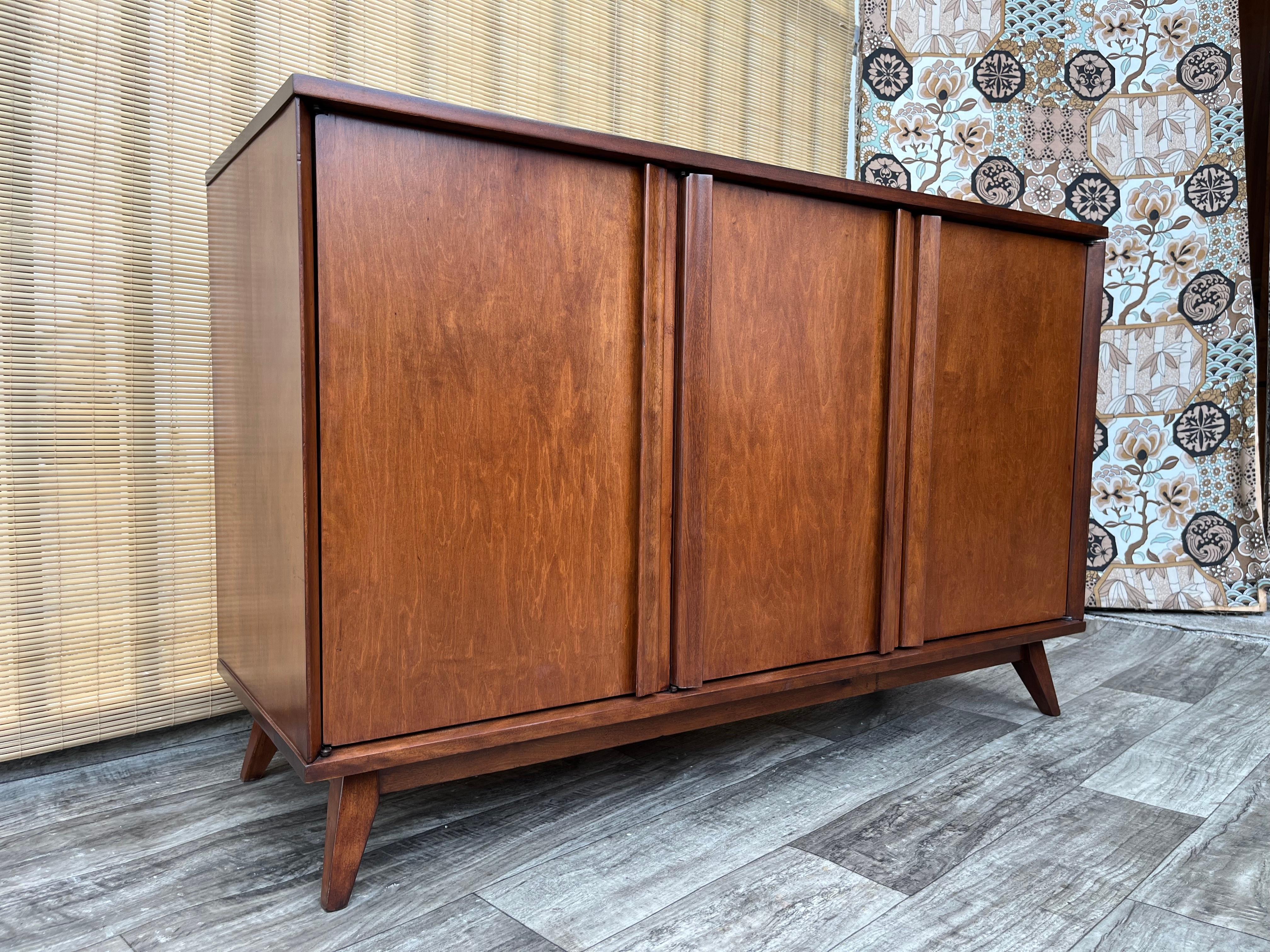Wood Fully Restored Mid Century Modern Sideboard Credenza. Circa 1960s. For Sale