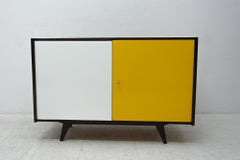 Vollständig restauriertes Midcentury Sideboard U-450 von Jiří Jiroutek, 1960er Jahre, Tschechoslowakei