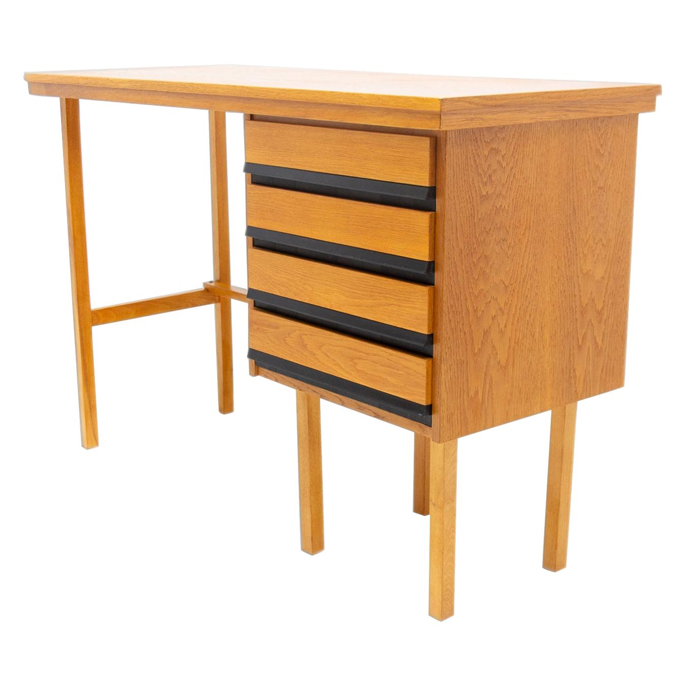 Fully Restored Mid Century Writing Desk, 1960´s, Czechoslovakia