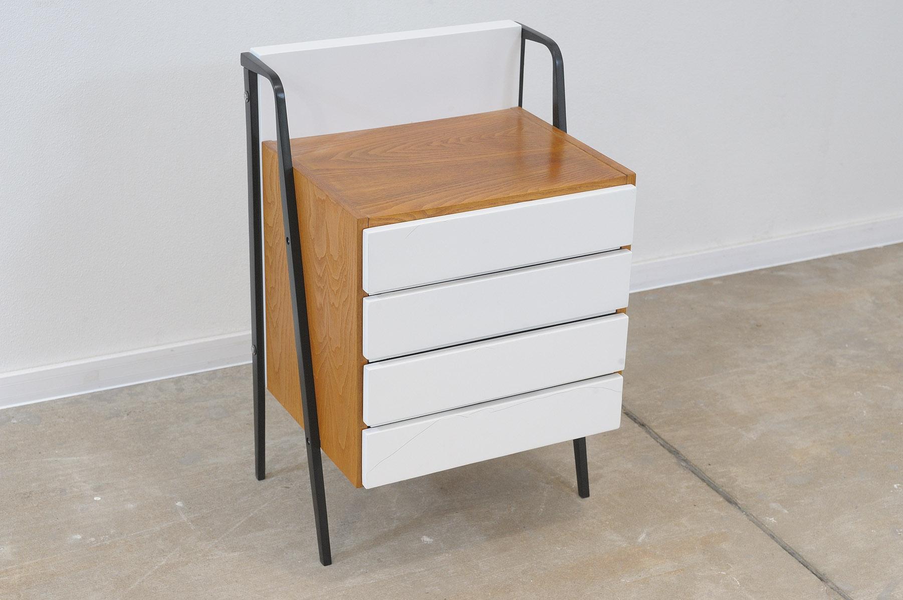 Mid-Century Modern Fully restored midcentury chest of drawers by Tatra nabytok, 1960’s For Sale