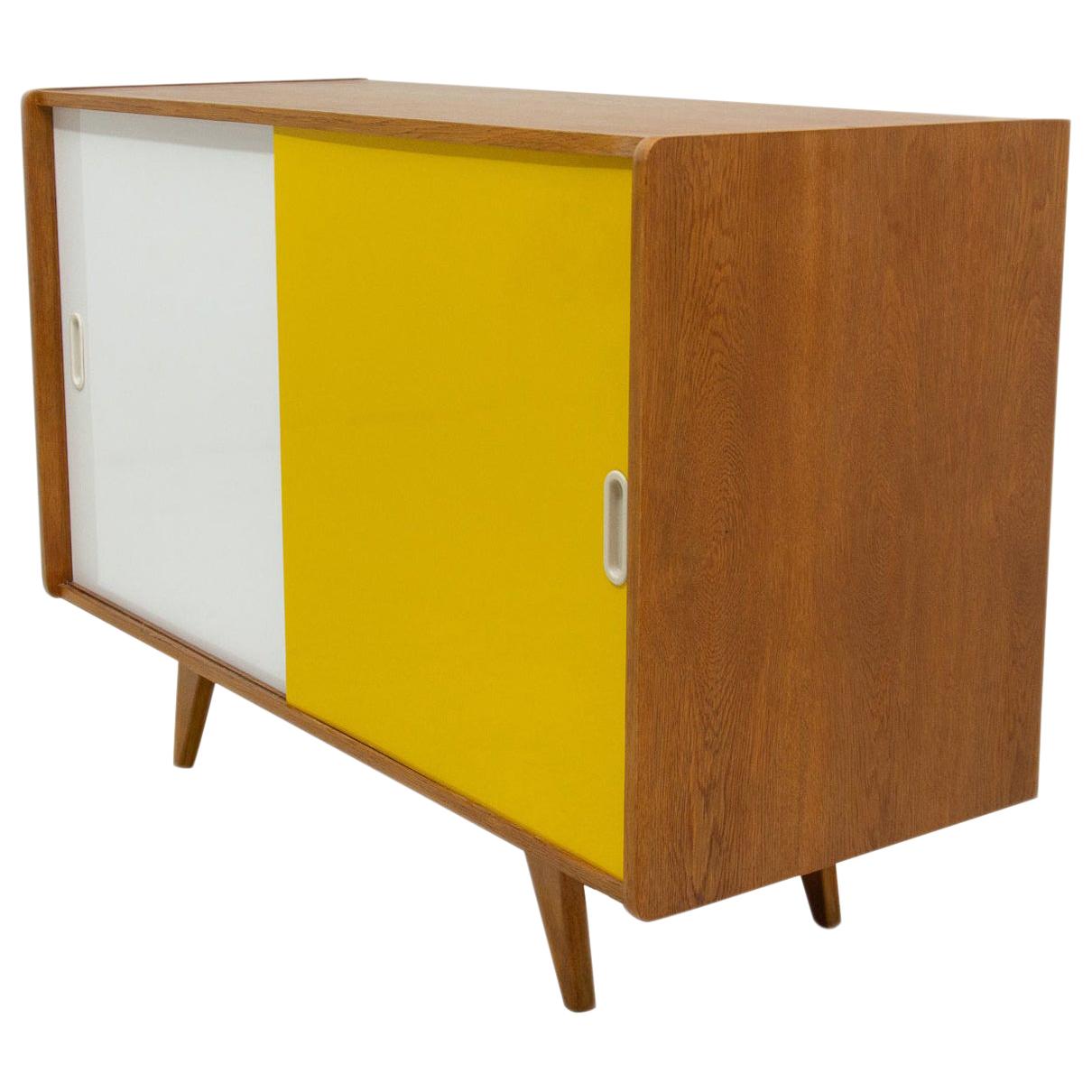 Fully Restored Midcentury Sideboard U-452 by Jiří Jiroutek, 1960s, Czechoslova