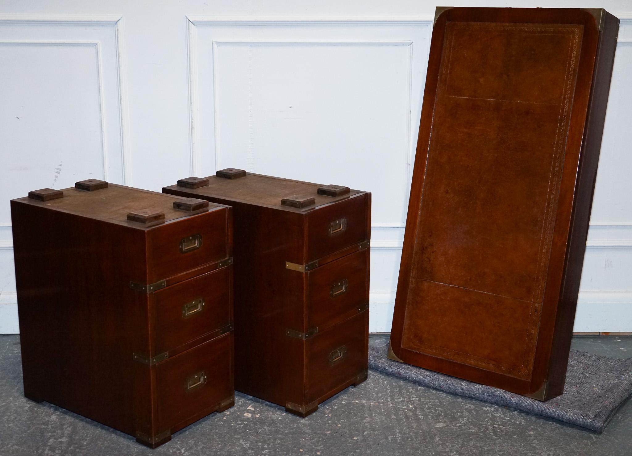 FULLY RESTORED MILITARY CAMPAIGN TWiN PEDESTAL DESK BROWN LEATHER TOP For Sale 8