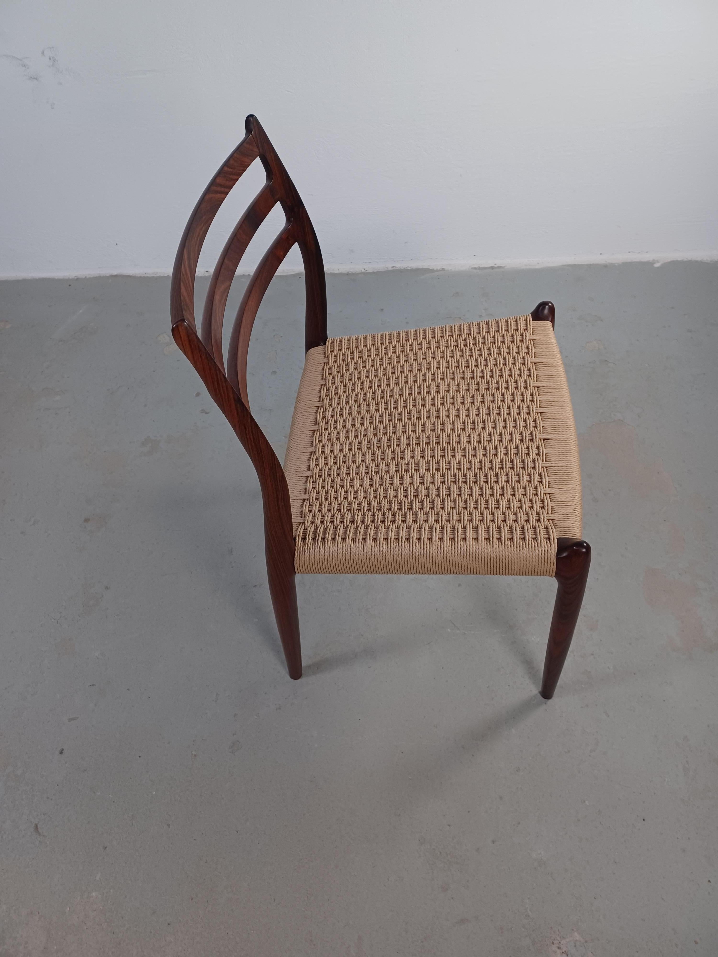 Chaise de salle à manger en palissandre modèle 78 de Niels Otto Møller, entièrement restaurée, avec cordon de papier  en vente 3
