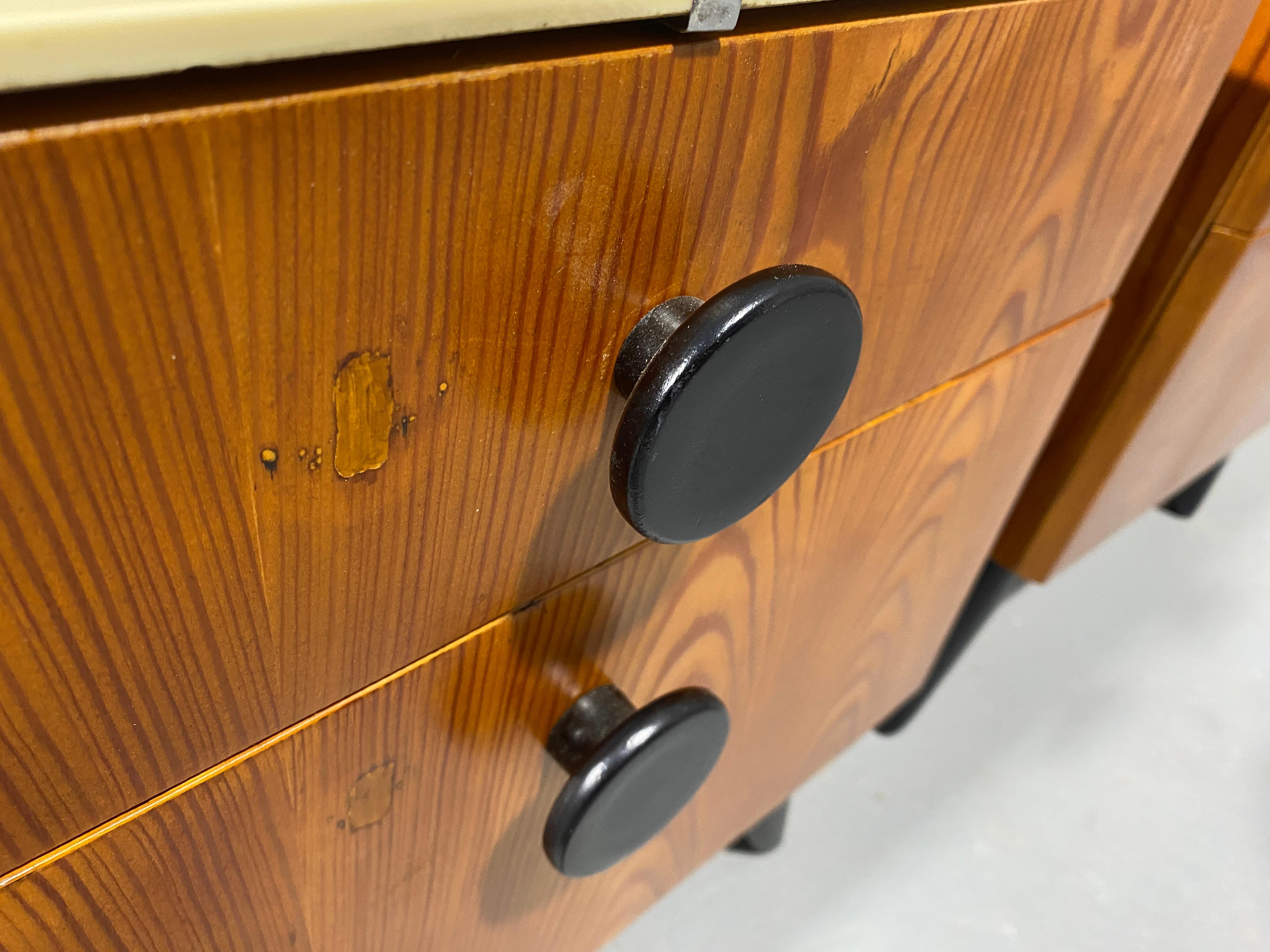 Fully restored night stands by Jindřich Halabala for ÚP Závody, 1950´s, Czech. For Sale 5