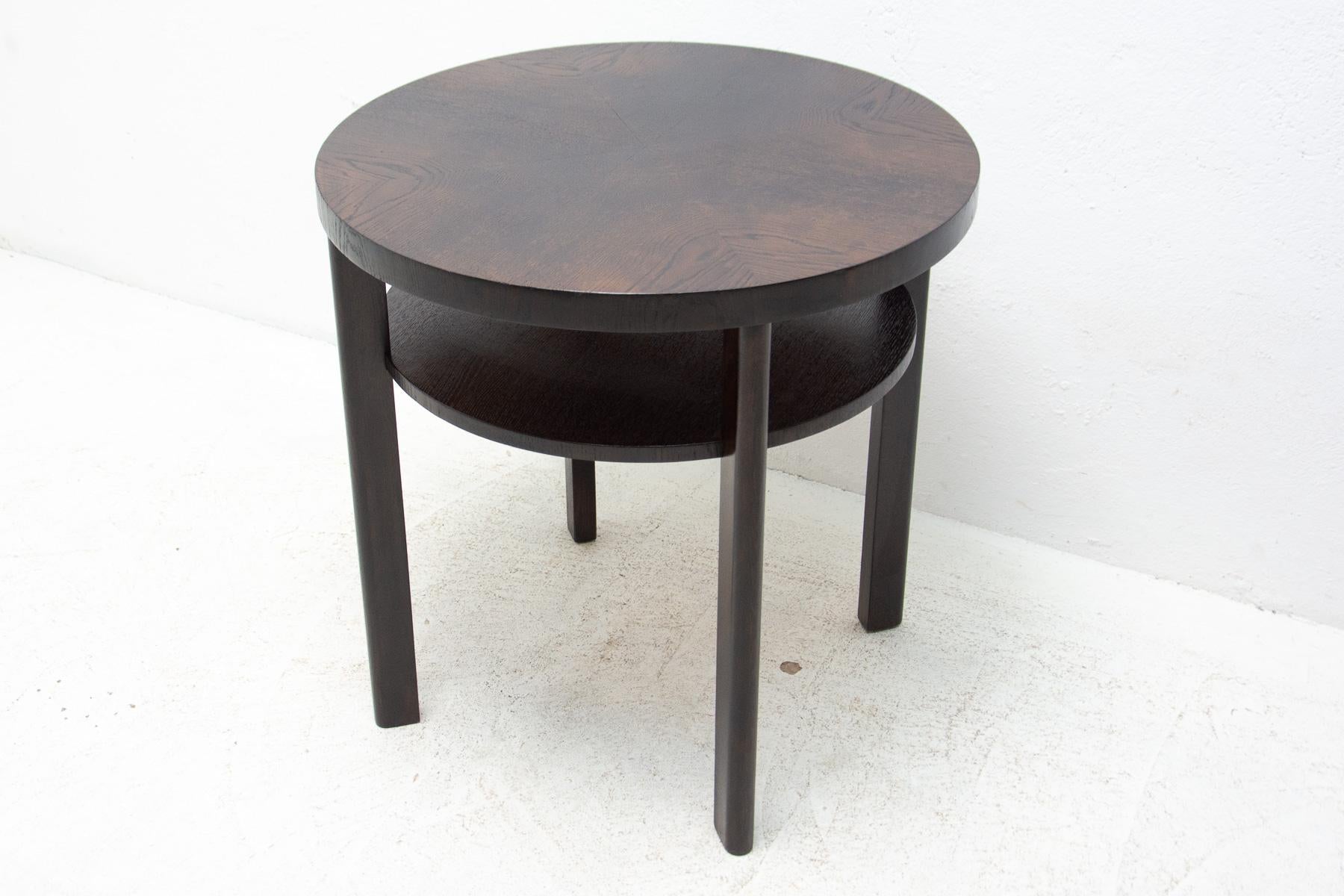 Round occasional table in the ART DECO style, made in the former Czechoslovakia in the 1950´s. It´s made of dark stained oak wood. In excellent condition.

Measures: Height: 70 cm

Table top diameter: 71 cm.