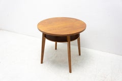 Fully Restored Oak Coffee Table, Czechoslovakia, 1960´s