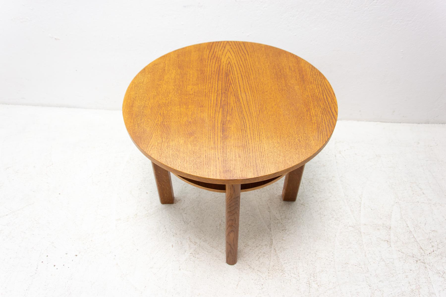 Fully Restored Oak Wood Coffee Table, 1950s, Czechoslovakia For Sale 6