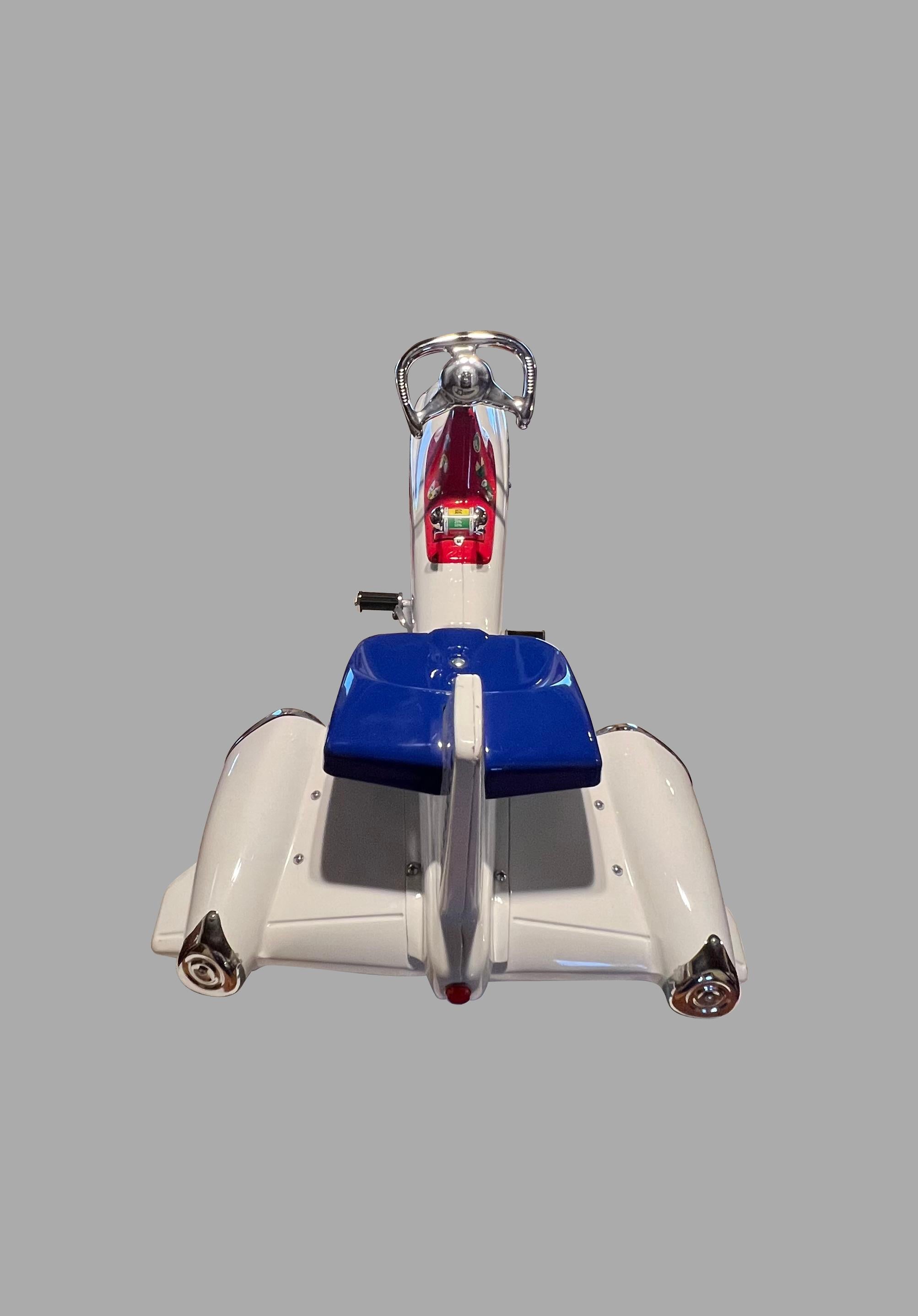 Voiture à pédales Murray Atomic Missile entièrement restaurée Circa 1960 en vente 5