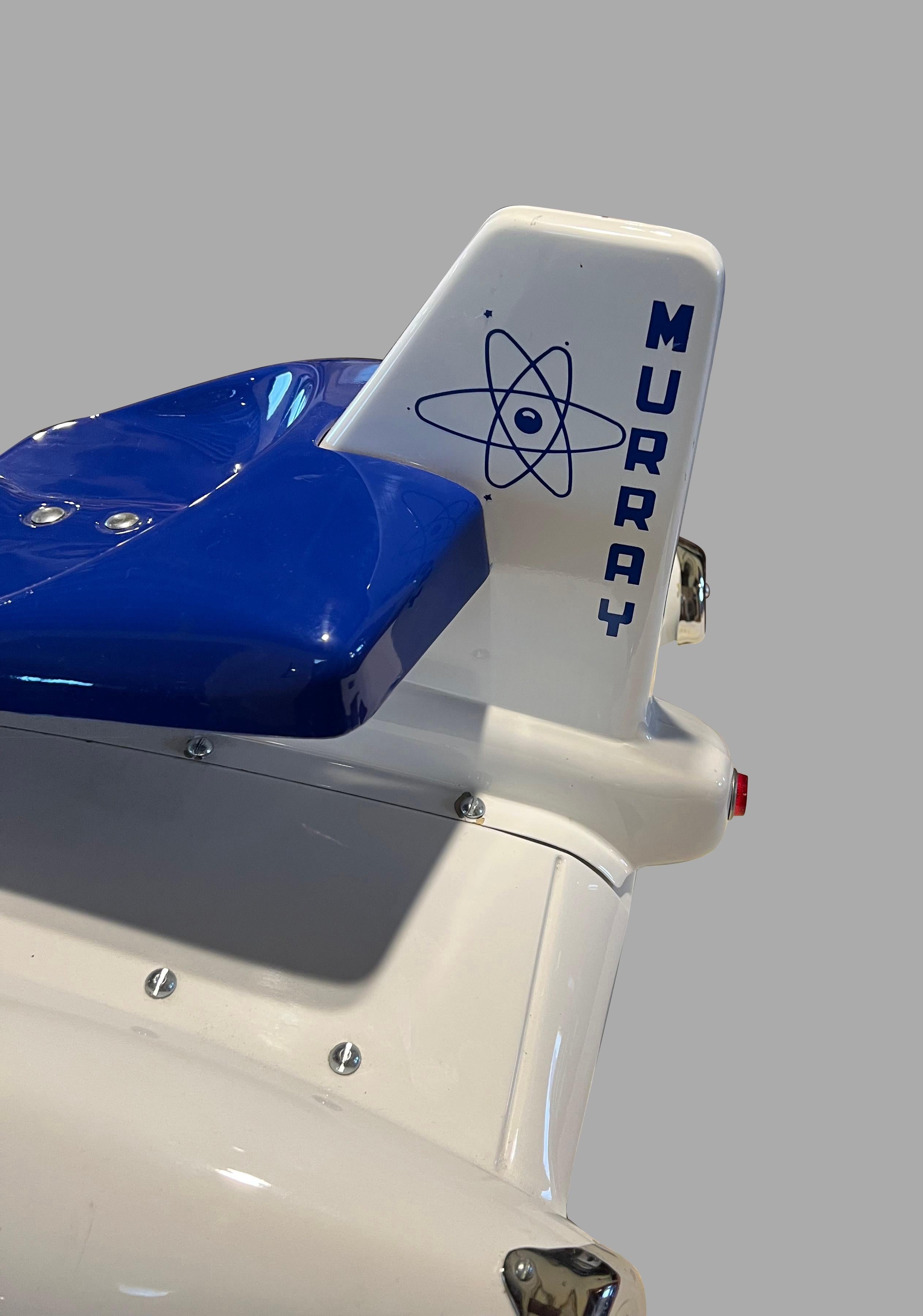 Voiture à pédales Murray Atomic Missile entièrement restaurée Circa 1960 en vente 2