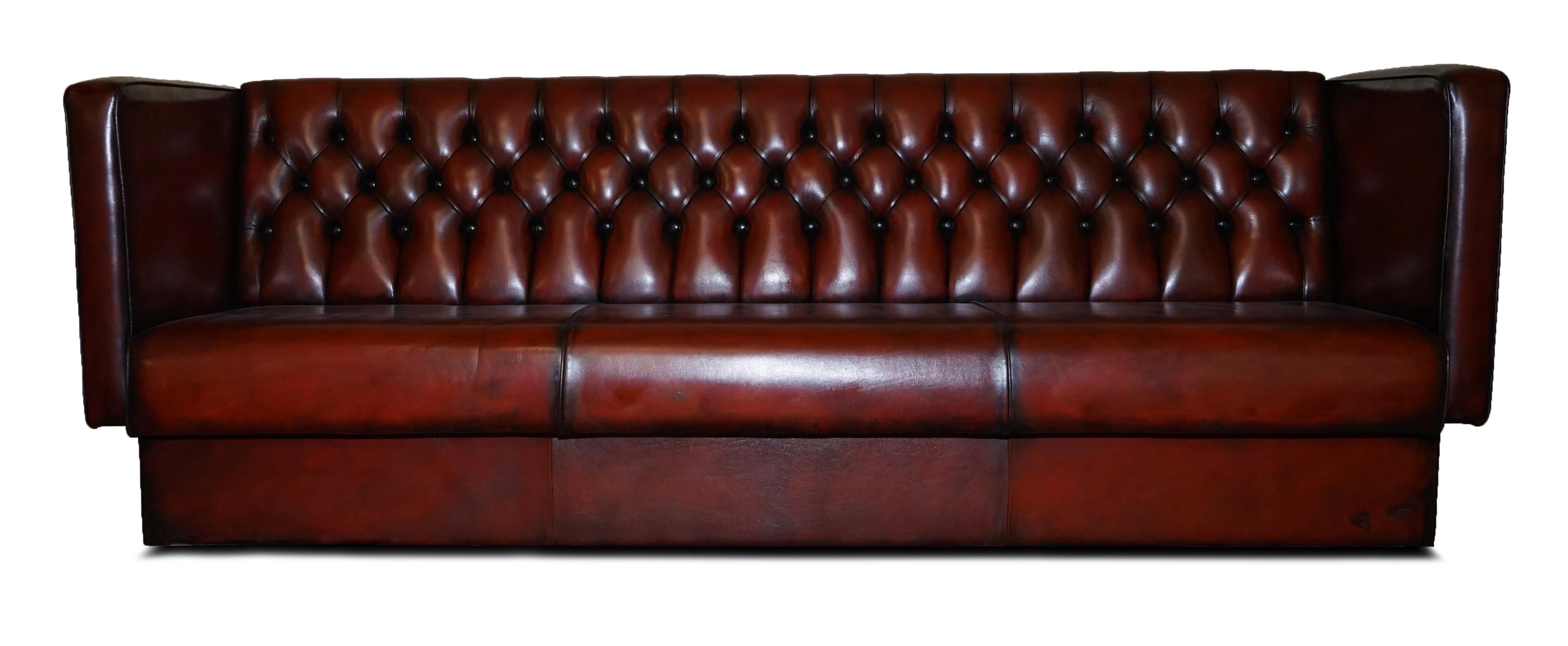 Fully Restored Pair of Huge 4-5 Seat Each Chesterfield Brown Leather Bench Sofas For Sale 5