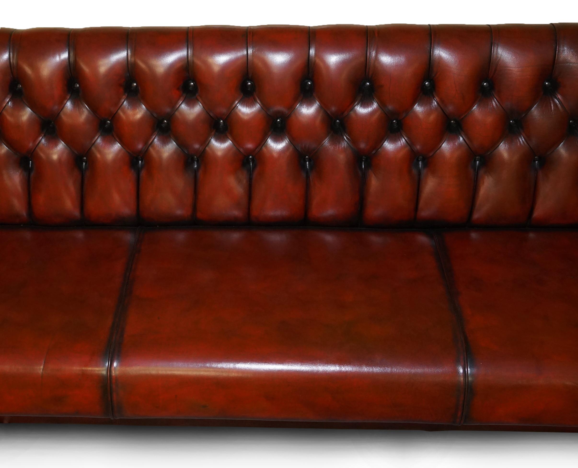 English Fully Restored Pair of Huge 4-5 Seat Each Chesterfield Brown Leather Bench Sofas For Sale