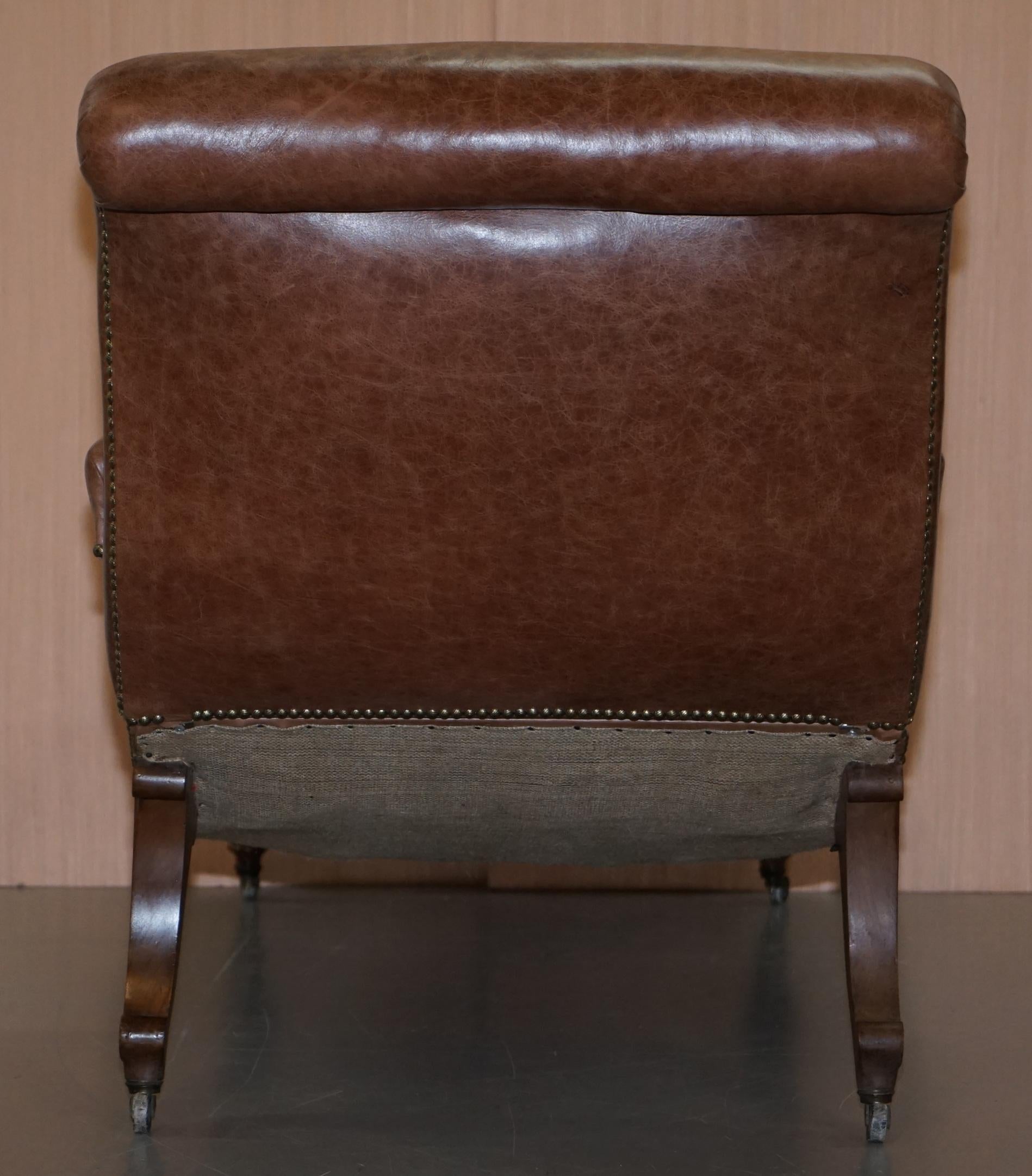 Chaise longue entièrement restaurée CIR 1860 Fauteuil Victorien en cuir brun en vente 10