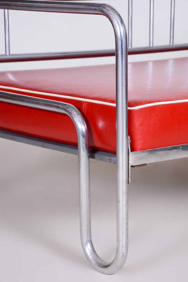 Fully Restored Red Bauhaus Sofa, HighQuality Leather, Tubular Chrome, 1930s For Sale at 1stDibs