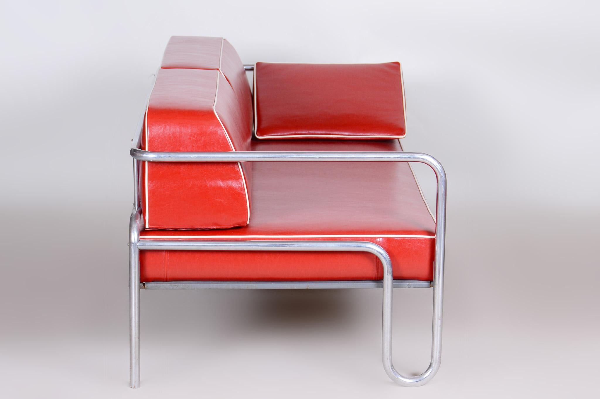 Vollständig restauriertes rotes Bauhaus-Sofa, hochwertiges Leder, Chromrotes Rohrrohr, 1930er Jahre im Angebot 4