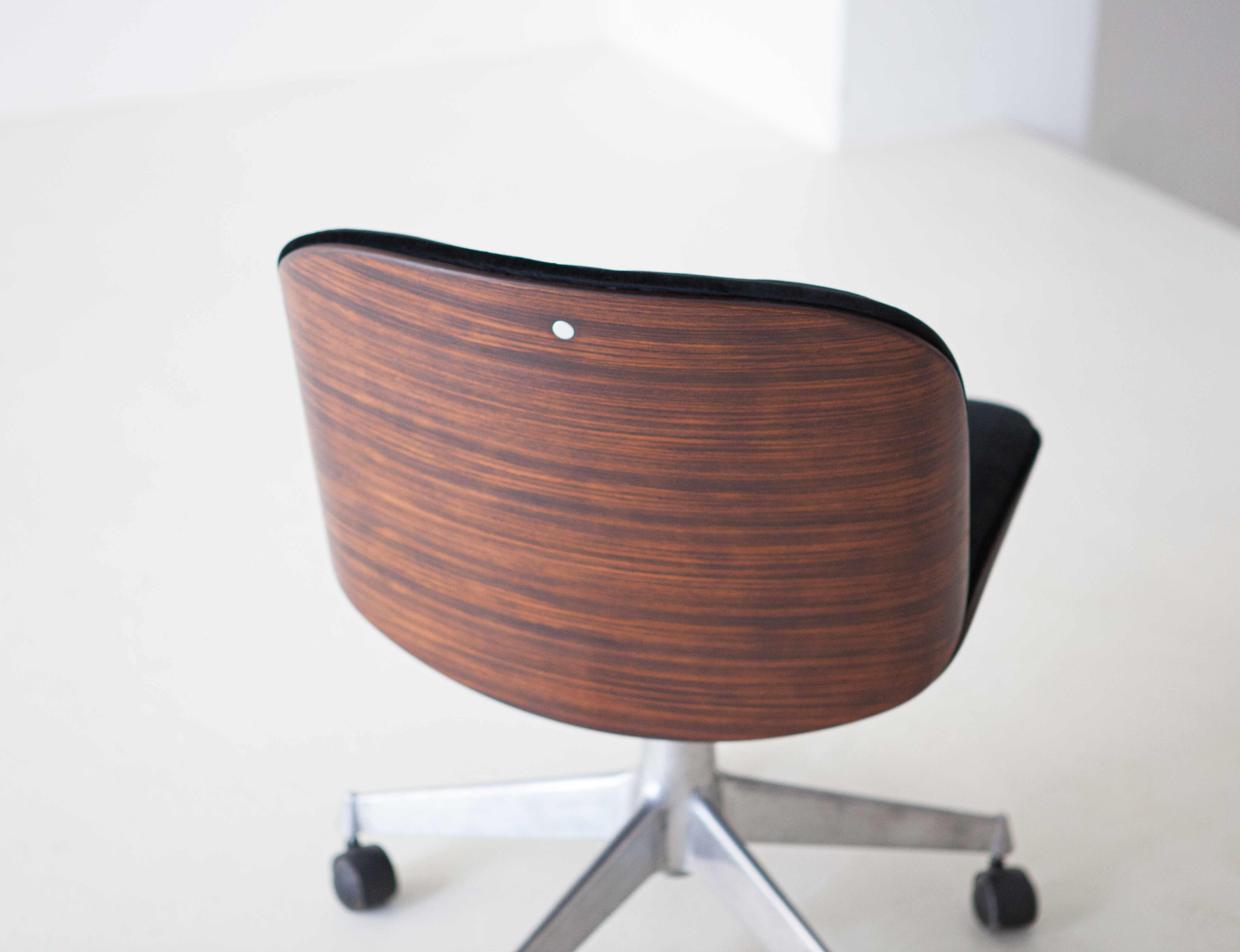 Italian Fully Restored Rosewood Swivel Desk Chair by Ico Parisi for MIM Roma, 1950s