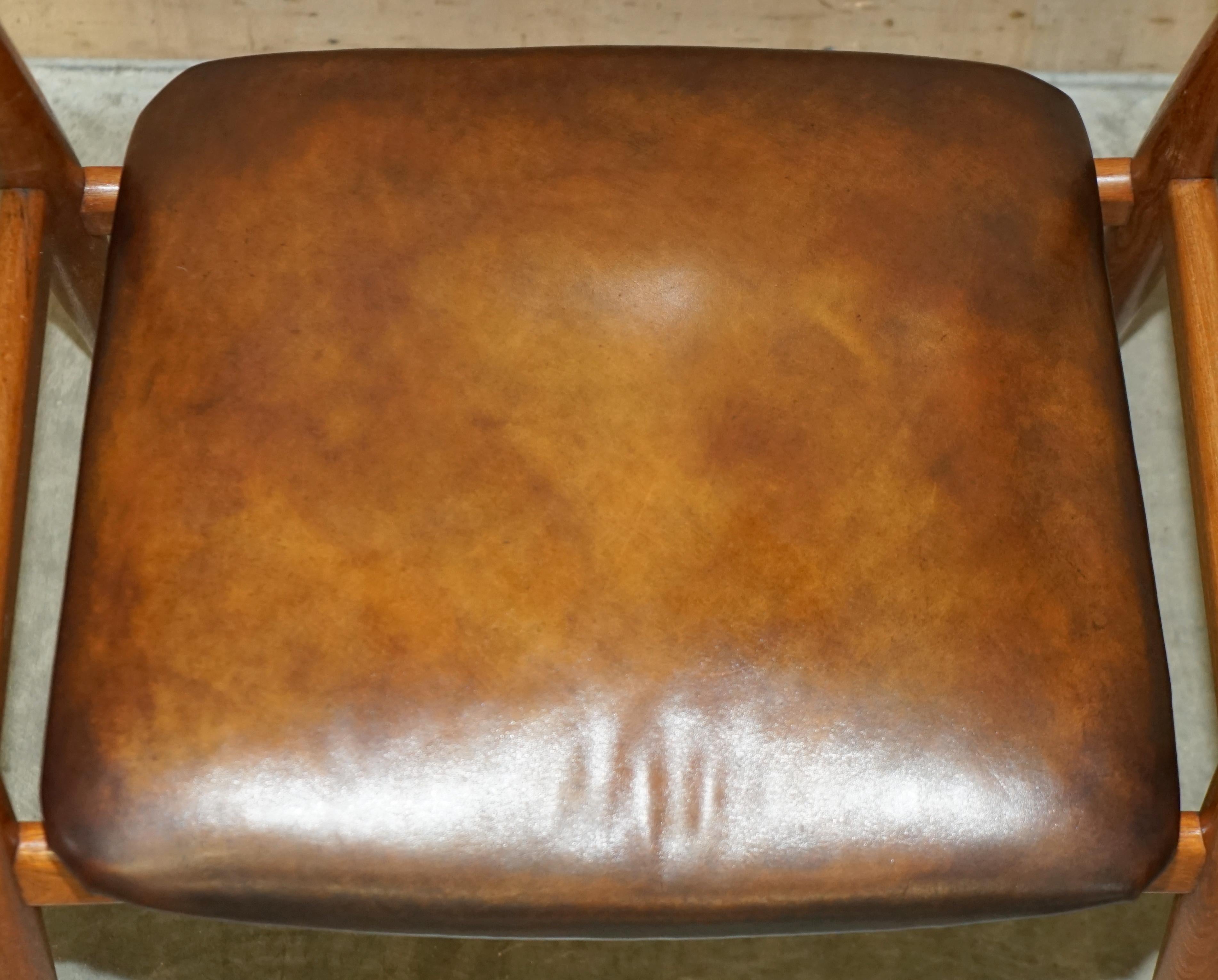 FULLY RESTORED & STAMPED 1960's HANS J WEGNER CH 35 BROWN LEATHER ARMCHAIR For Sale 8