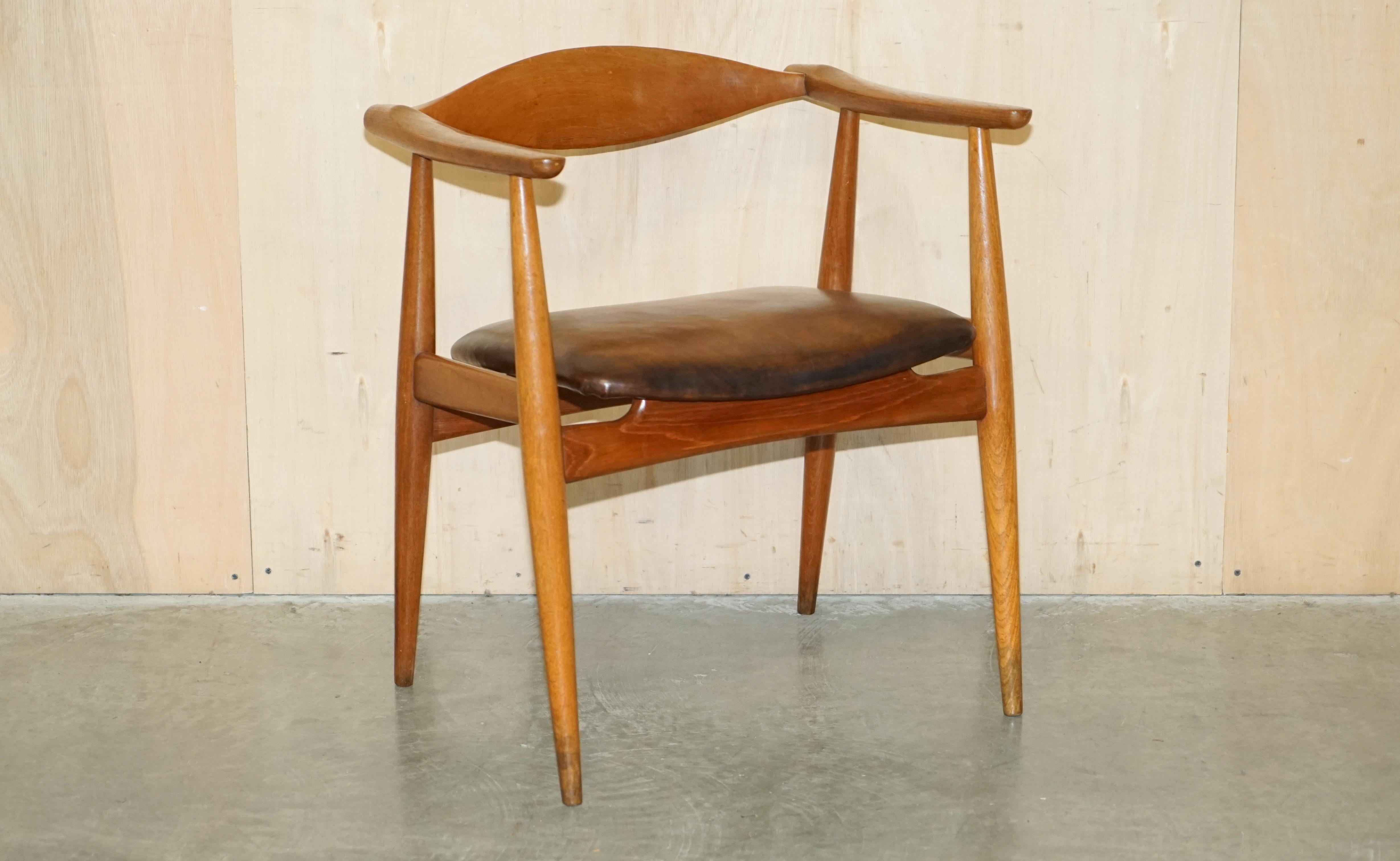Danish FULLY RESTORED & STAMPED 1960's HANS J WEGNER CH 35 BROWN LEATHER ARMCHAIR For Sale