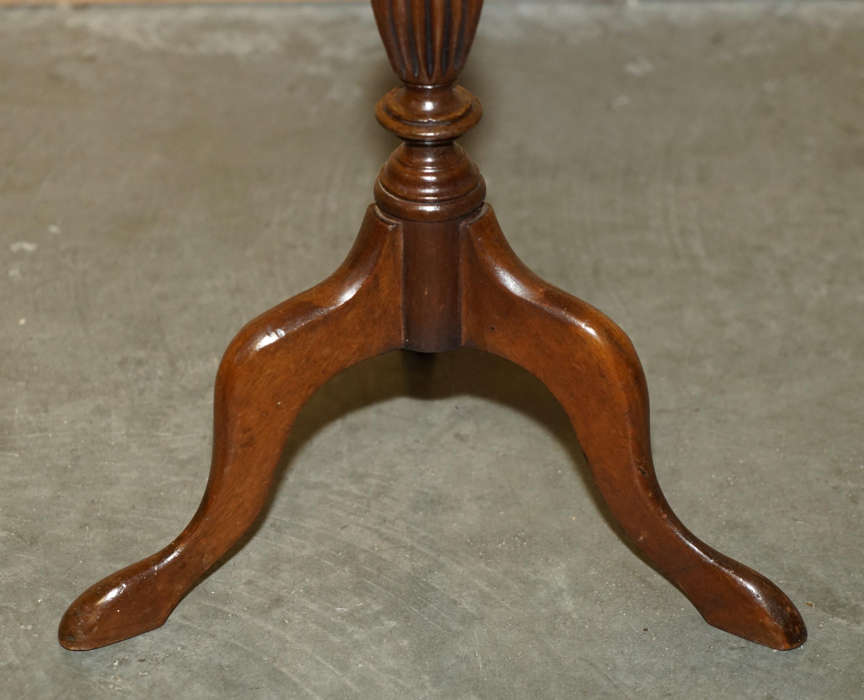 FULLY RESTORED SUBLIME ANTIQUE CIRCA 1920 BURR WALNUT TRIPOD SiDE END LAMP TABLE 3