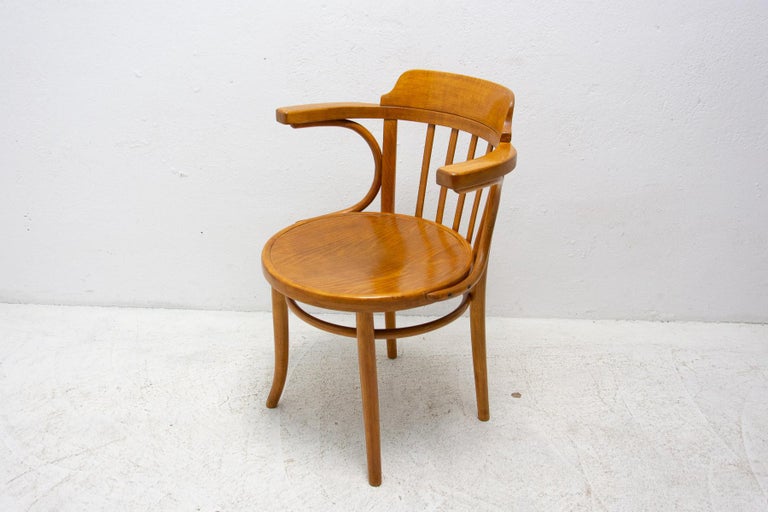 Mid-Century Modern Fully Restored Thonet Office Chair, 1930s, Czechoslovakia For Sale