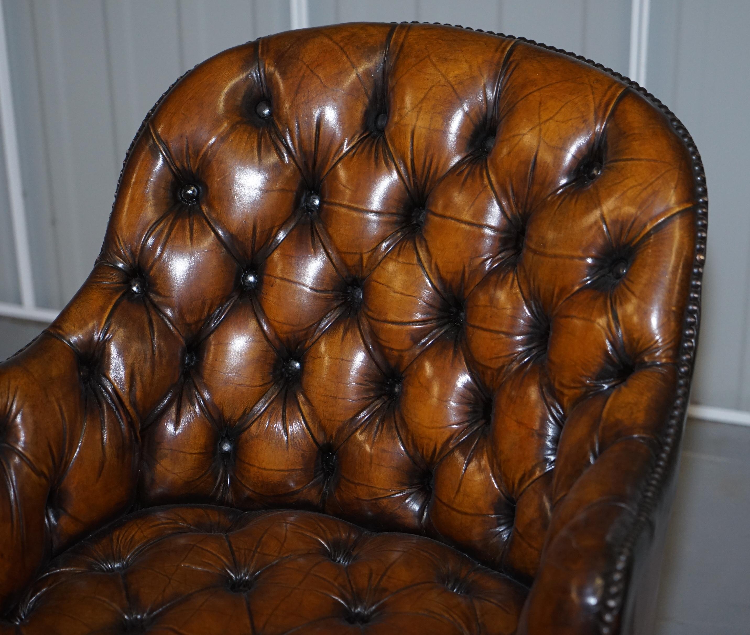 Fully Restored Vintage Brown Leather Chesterfield Captains Directors Armchair 2