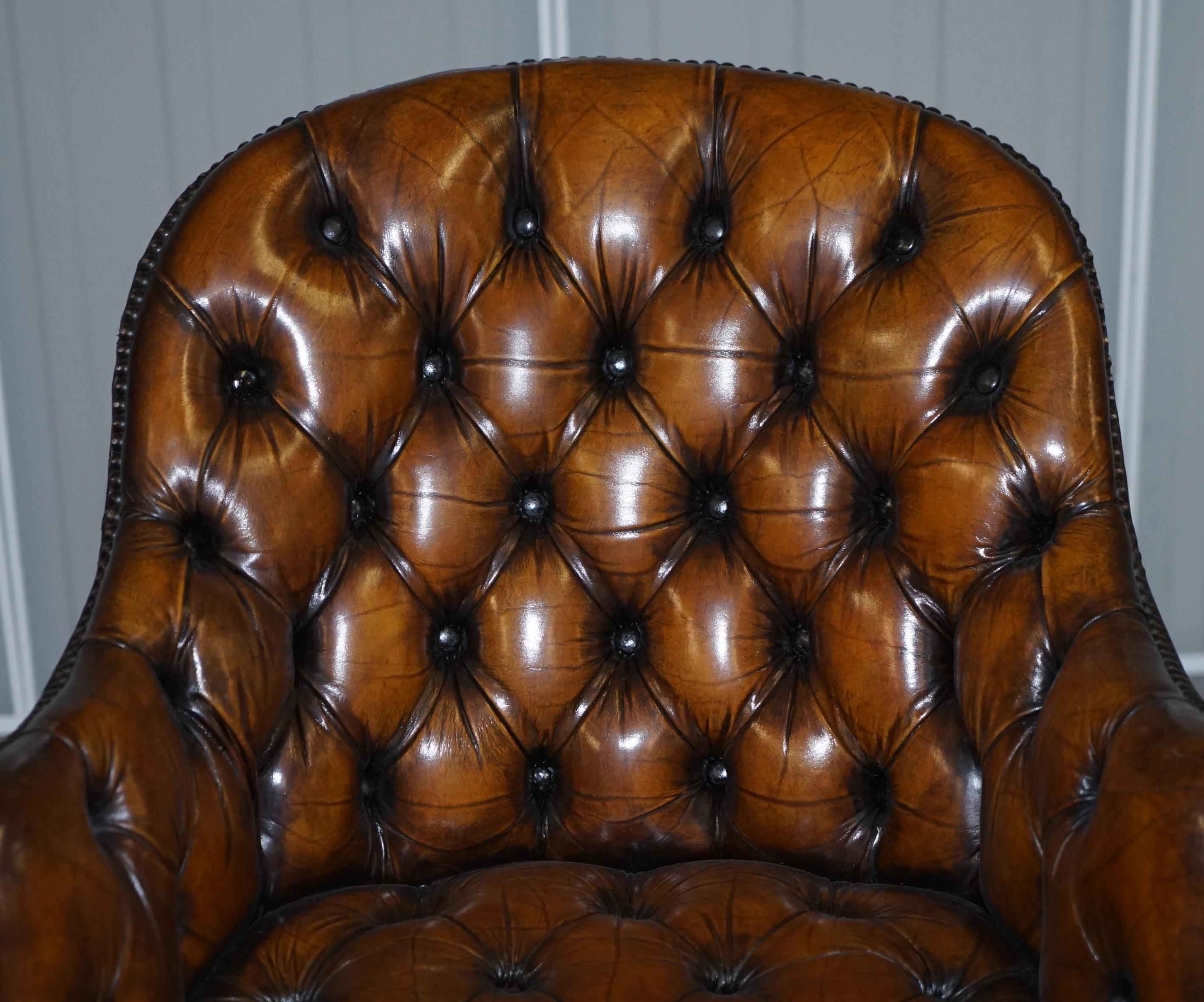 Fully Restored Vintage Brown Leather Chesterfield Captains Directors Armchair 3