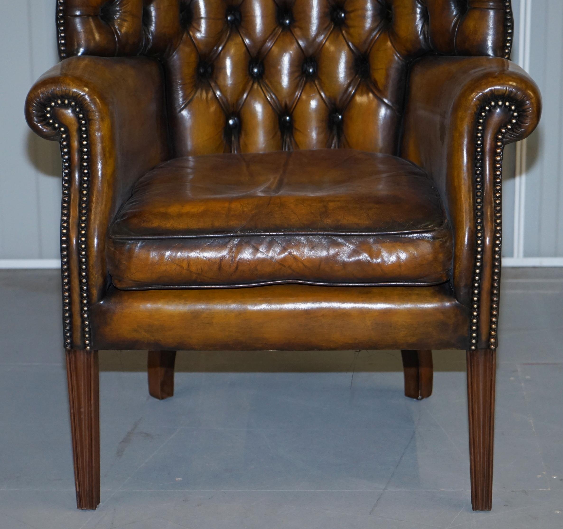 Fully Restored Vintage Chesterfield Porters Wingback Armchair Brown Leather For Sale 4