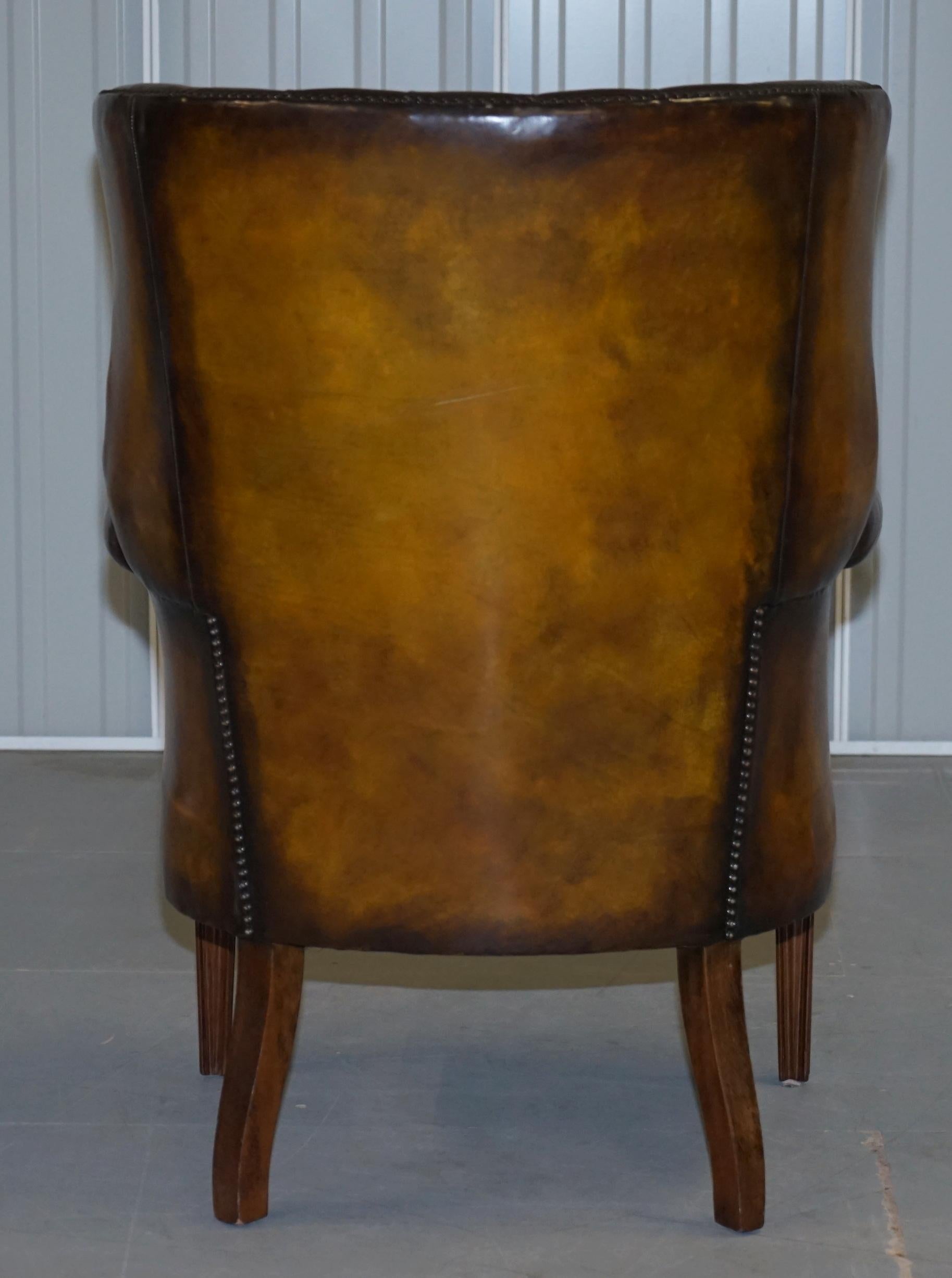 Fully Restored Vintage Chesterfield Porters Wingback Armchair Brown Leather For Sale 11
