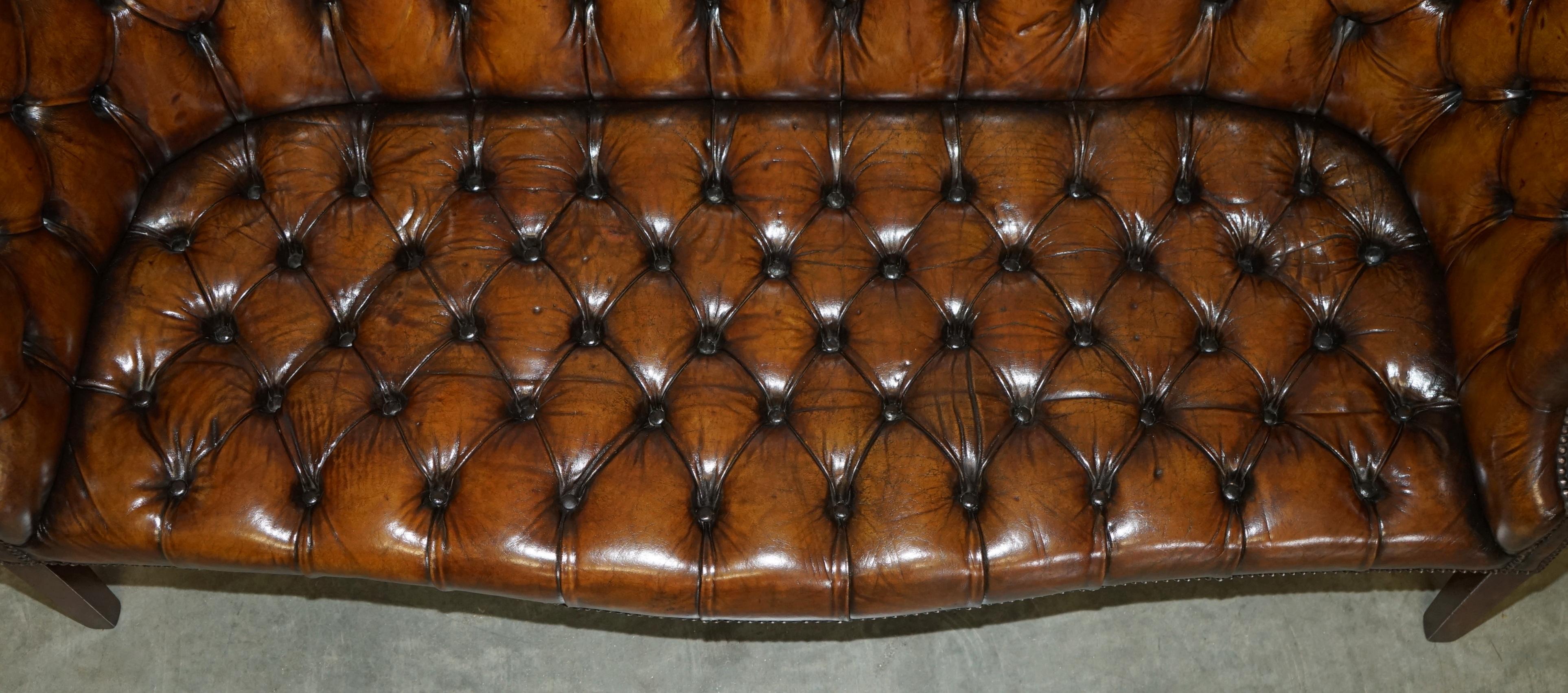 FULLY RESTORED ViNTAGE CIGAR BROWN LEATHER PORTERS WINGBACK CHESTERFIELD SOFA For Sale 5