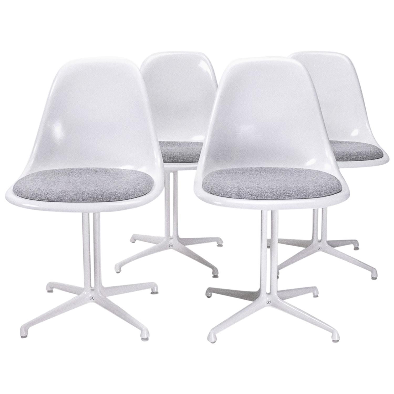 Fully Restored Vintage Eames Side Chairs, Set of 4, La Fonda Base