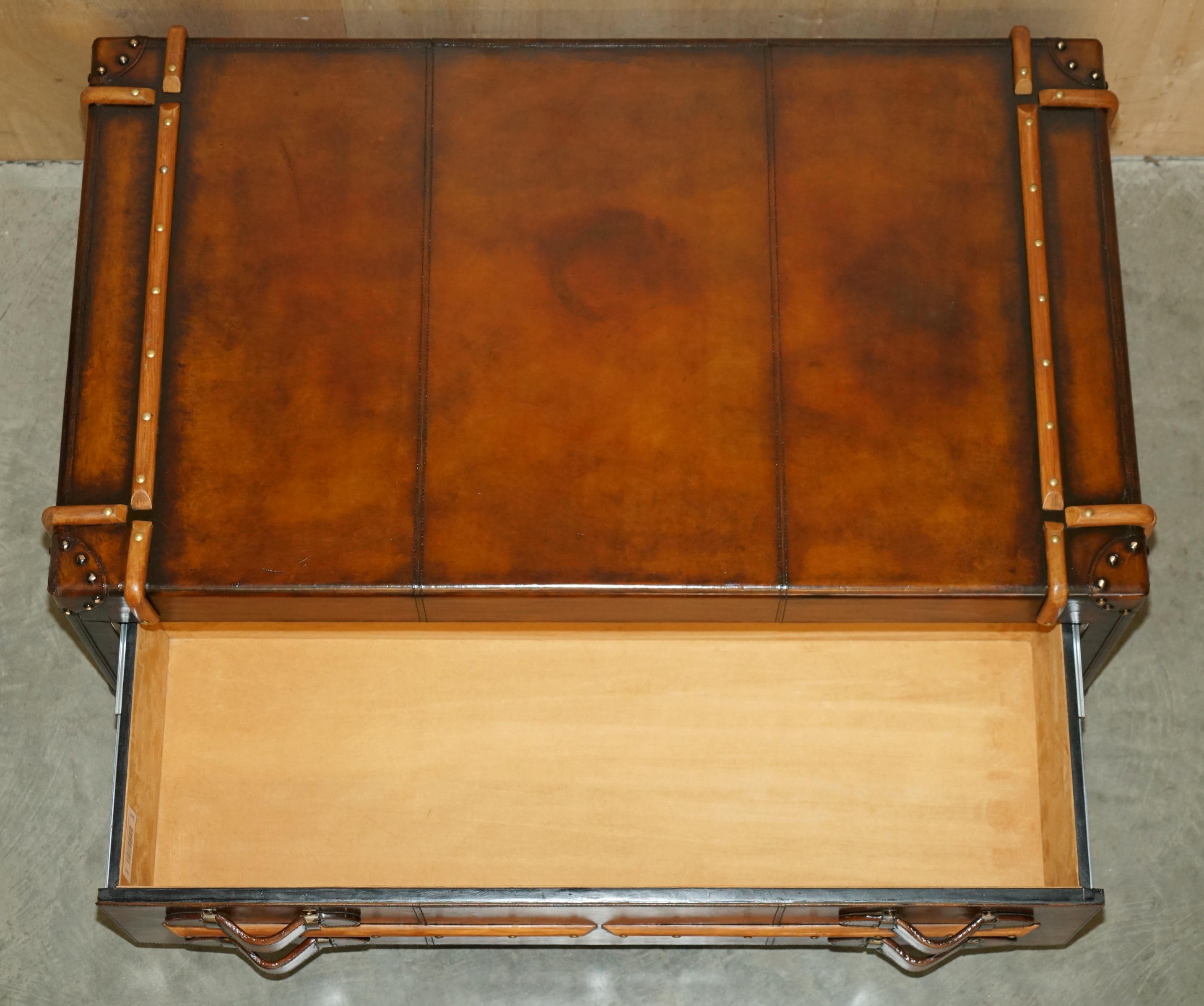 FULLY RESTORED ViNTAGE HAND DYED BROWN LEATHER STEAMER TRUNK COFFEE TABLE DRAWER 12