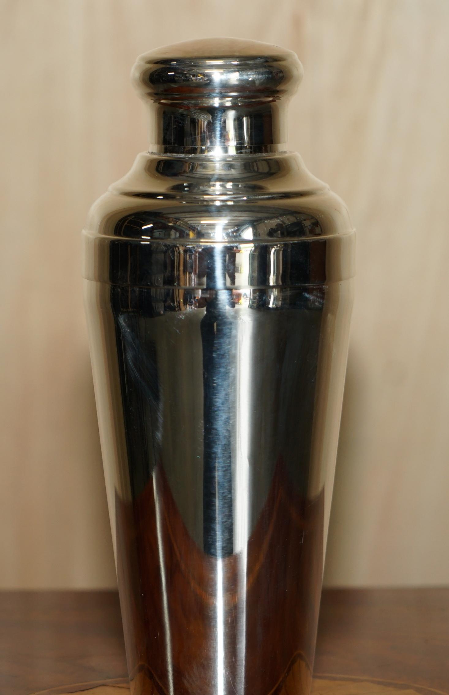 We are delighted to offer this stunning, fully restored, hand made in France by the St Hilaire foundry, cocktail shaker

A good looking and well made piece, it is of course a traditional Art Deco cocktail shaker, it has been fully restored to