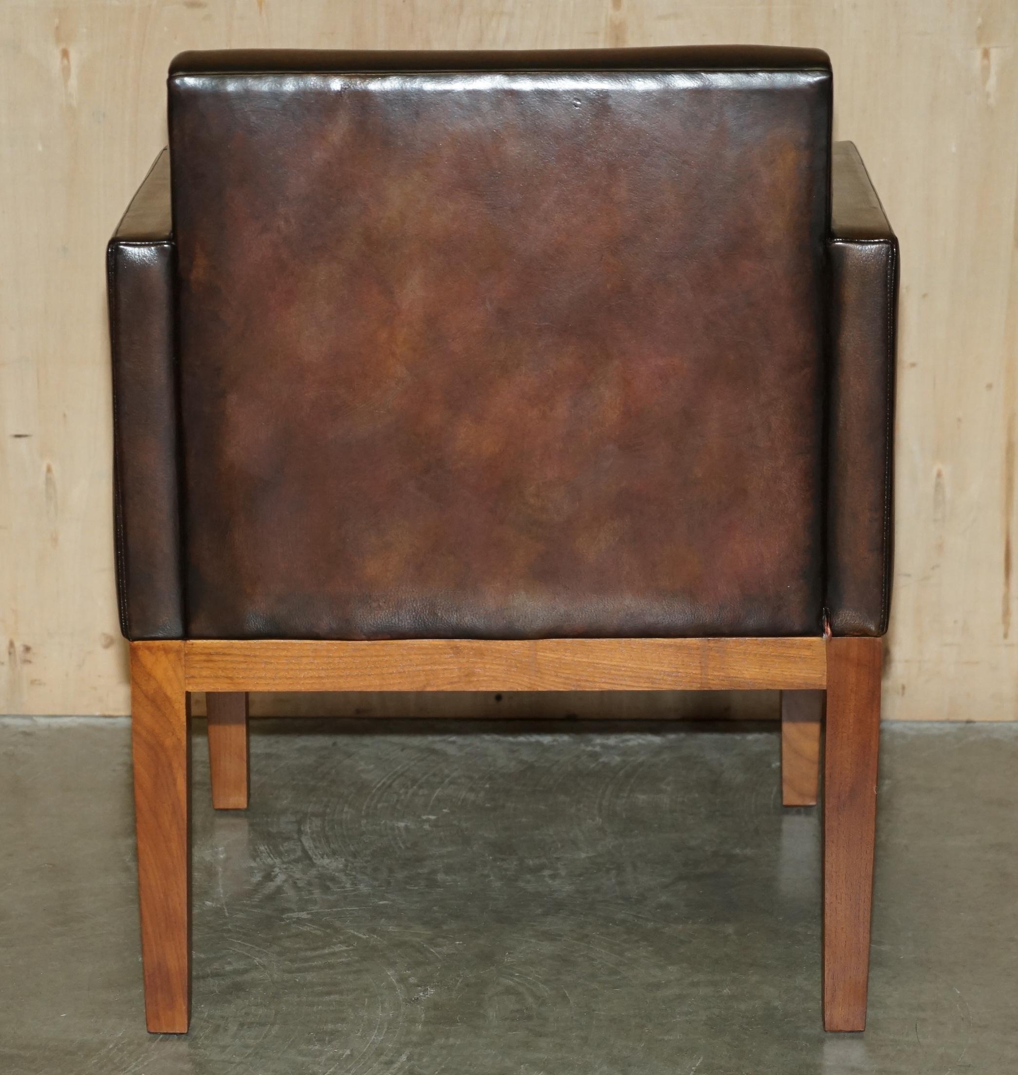 FULLY RESTORED VISCOUNT DAVID LINLEY ONE OF A KIND BROWN LEATHER DESK ARMCHAiR For Sale 4